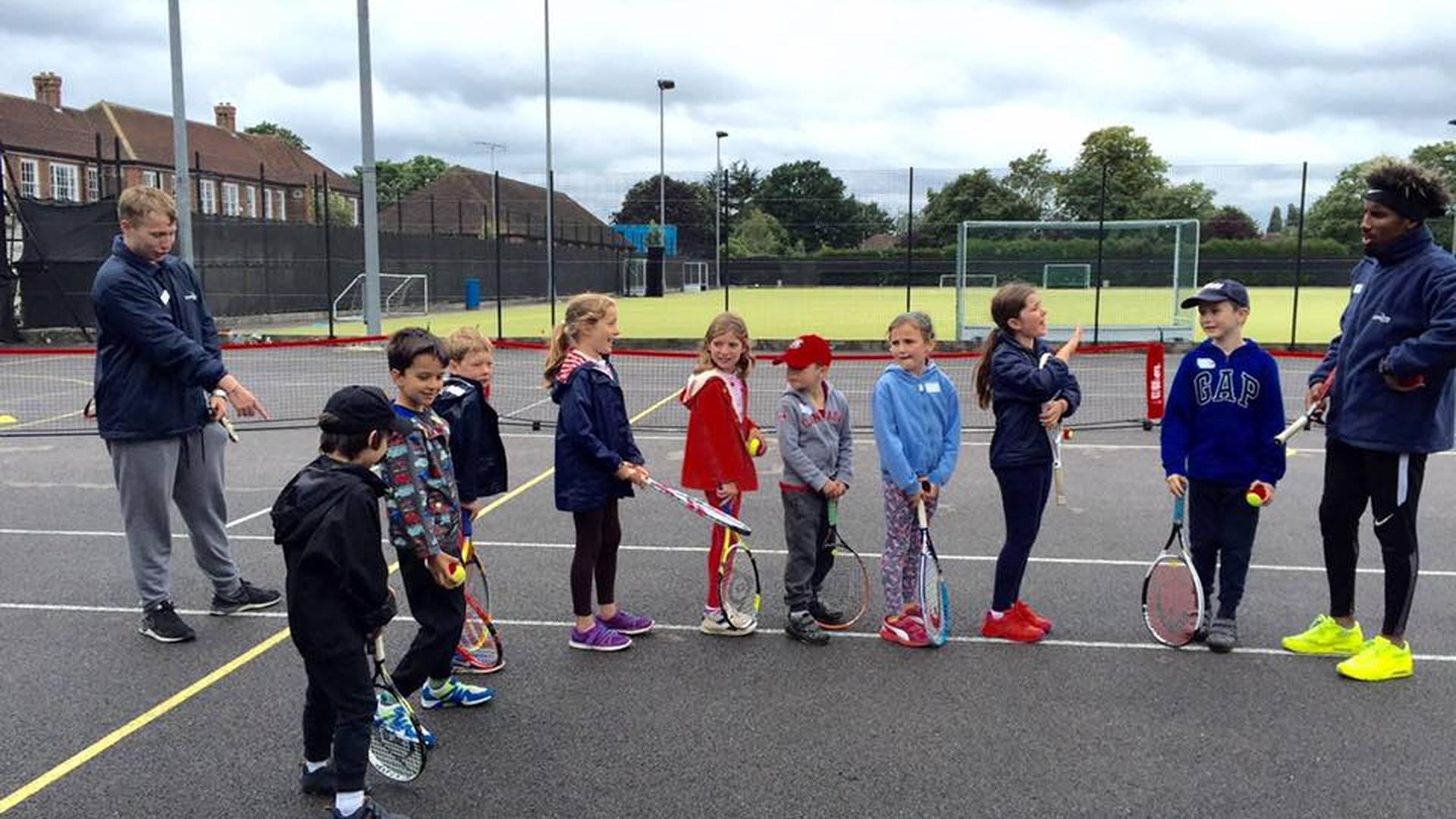 Baseline Tennis photo