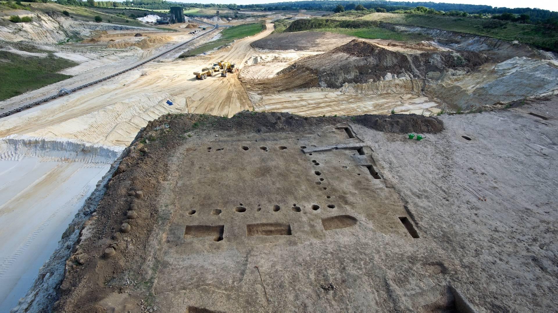 Surrey County Archaeological Unit photo