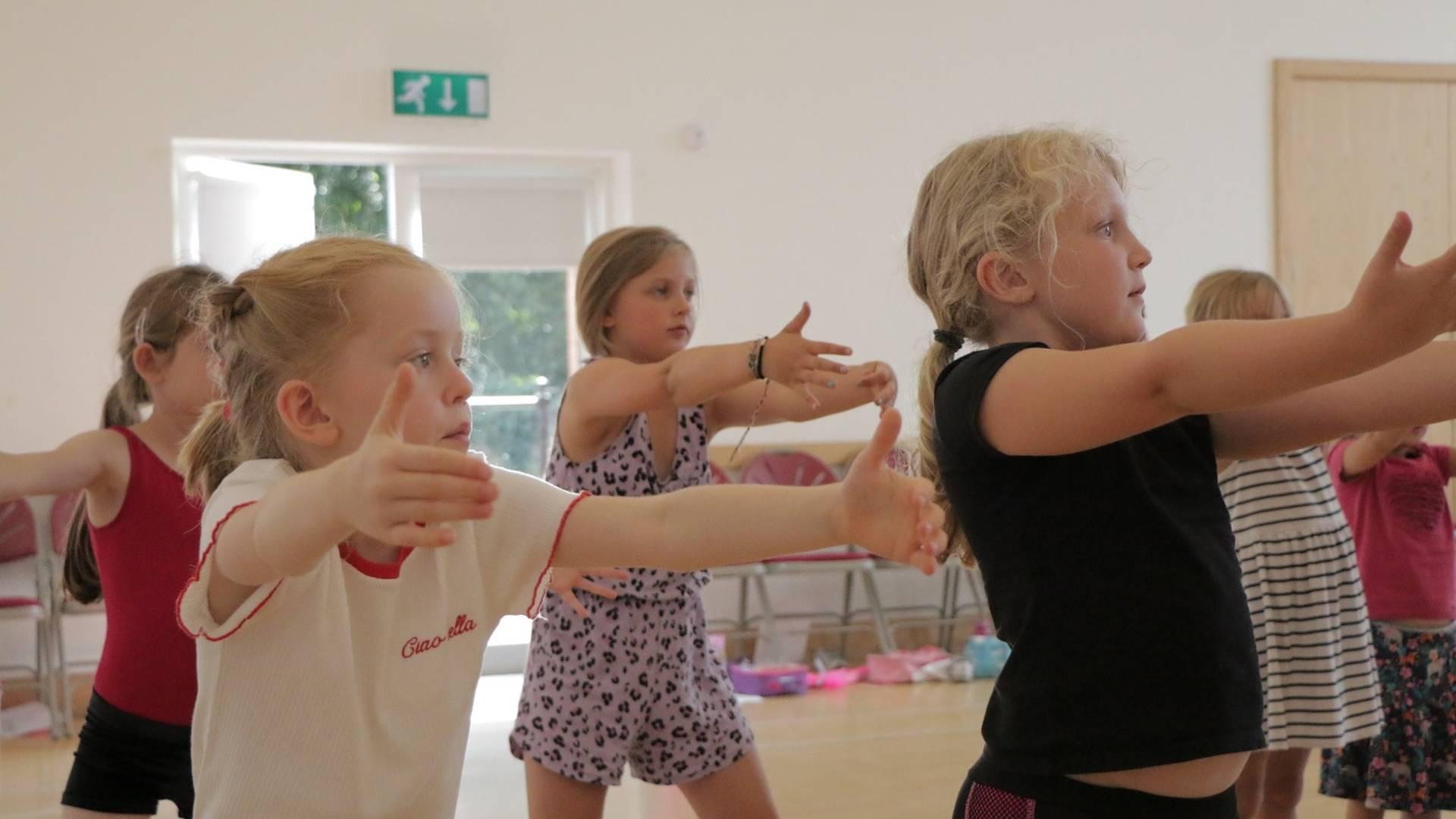 Reigate School of Ballet photo