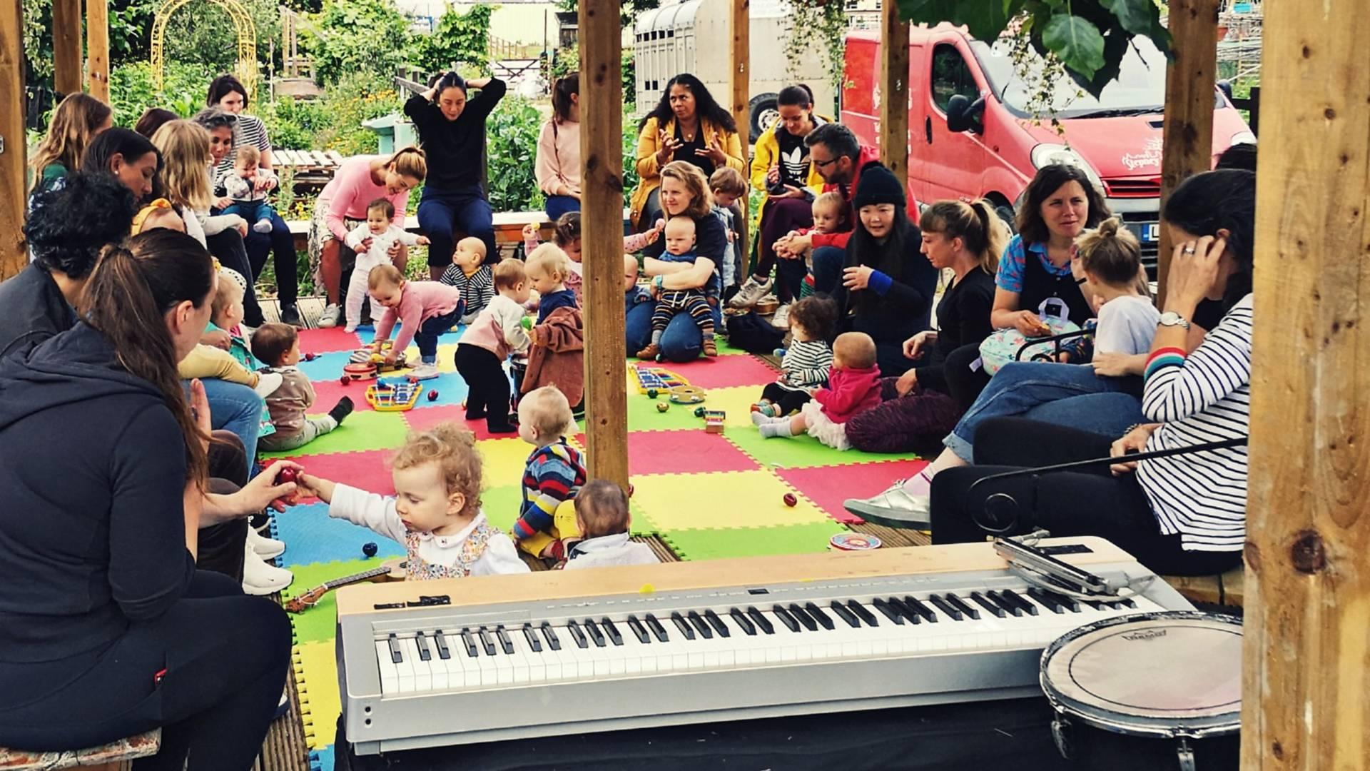 Frogprince Baby Music Stepney photo