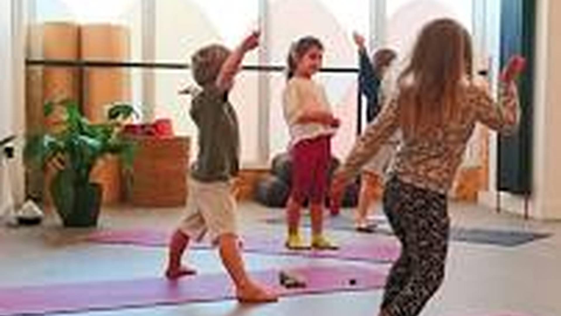 Spring Childrens Yoga + Mindful Arts and Craft Workshop photo