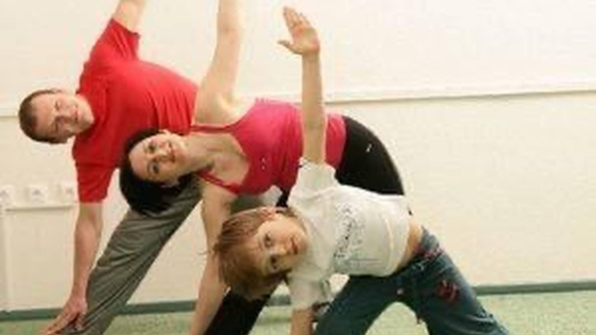Family Yoga classes North-West London photo