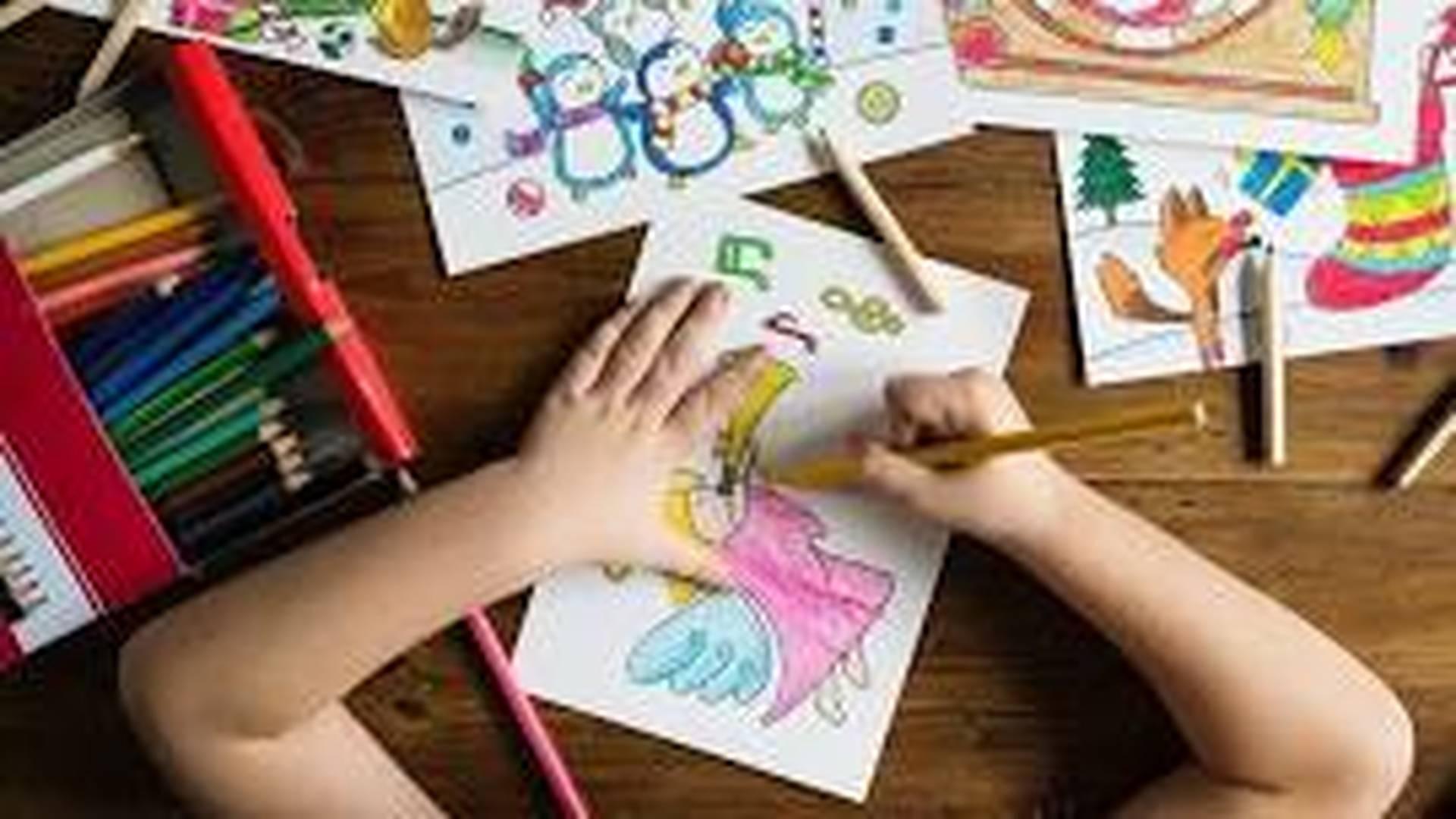 Saturday Arts & Crafts for Children photo