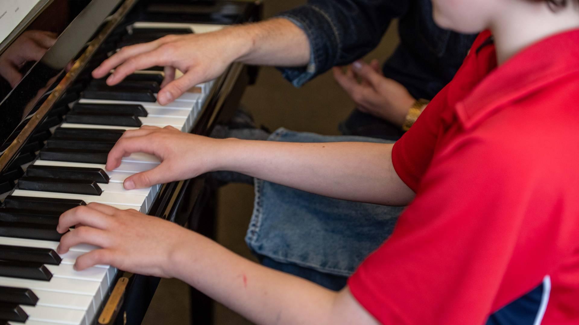 Children's Music Free Open Morning: Understanding Roundabout and Play! (4-9) photo