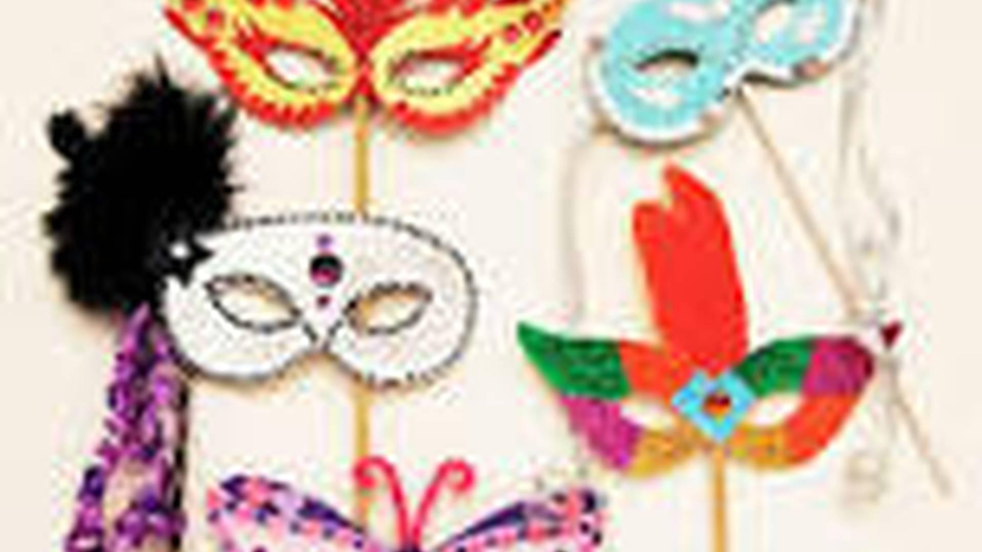 Children’s colourful carnival mask making workshop photo