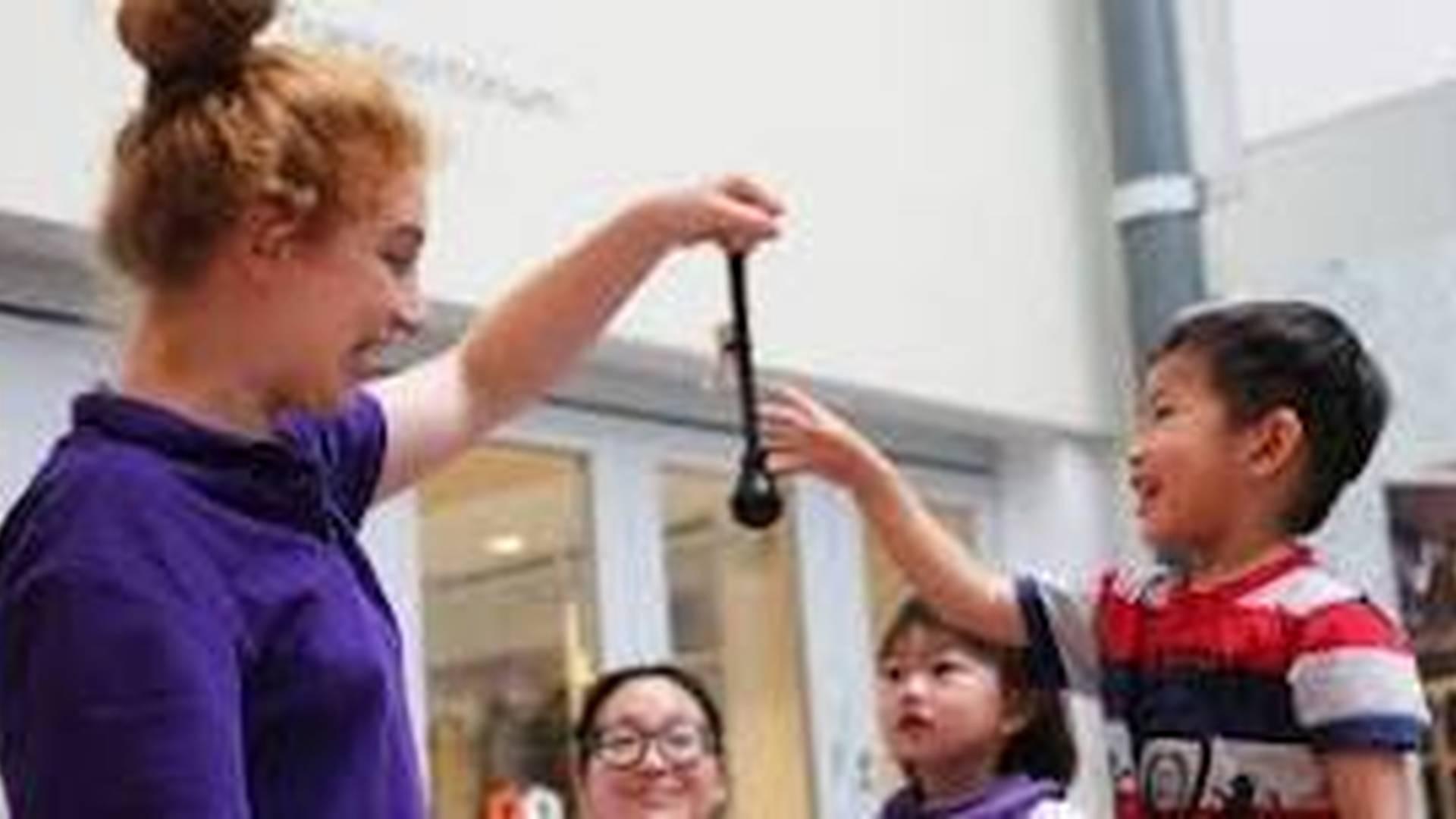 Singing, stories and crafts for under 5s photo