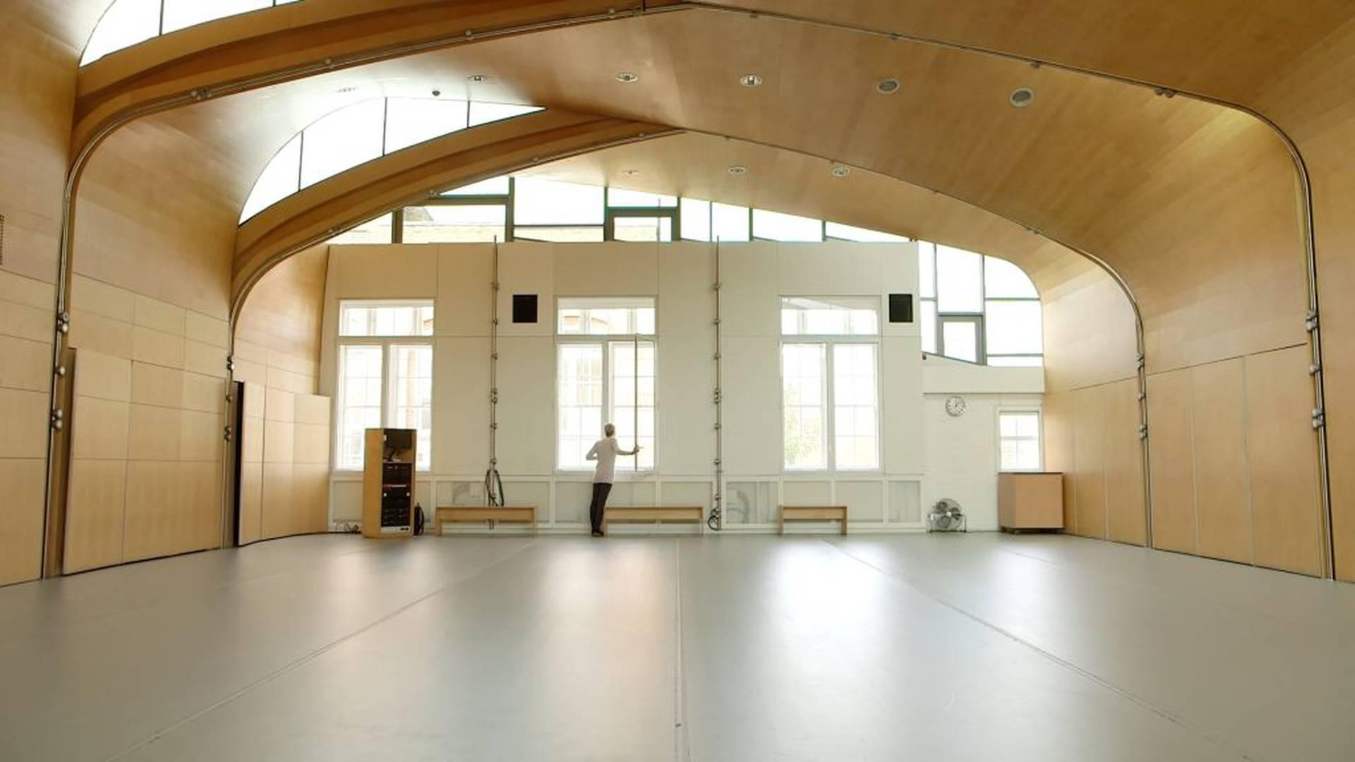 Siobhan Davies Dance photo