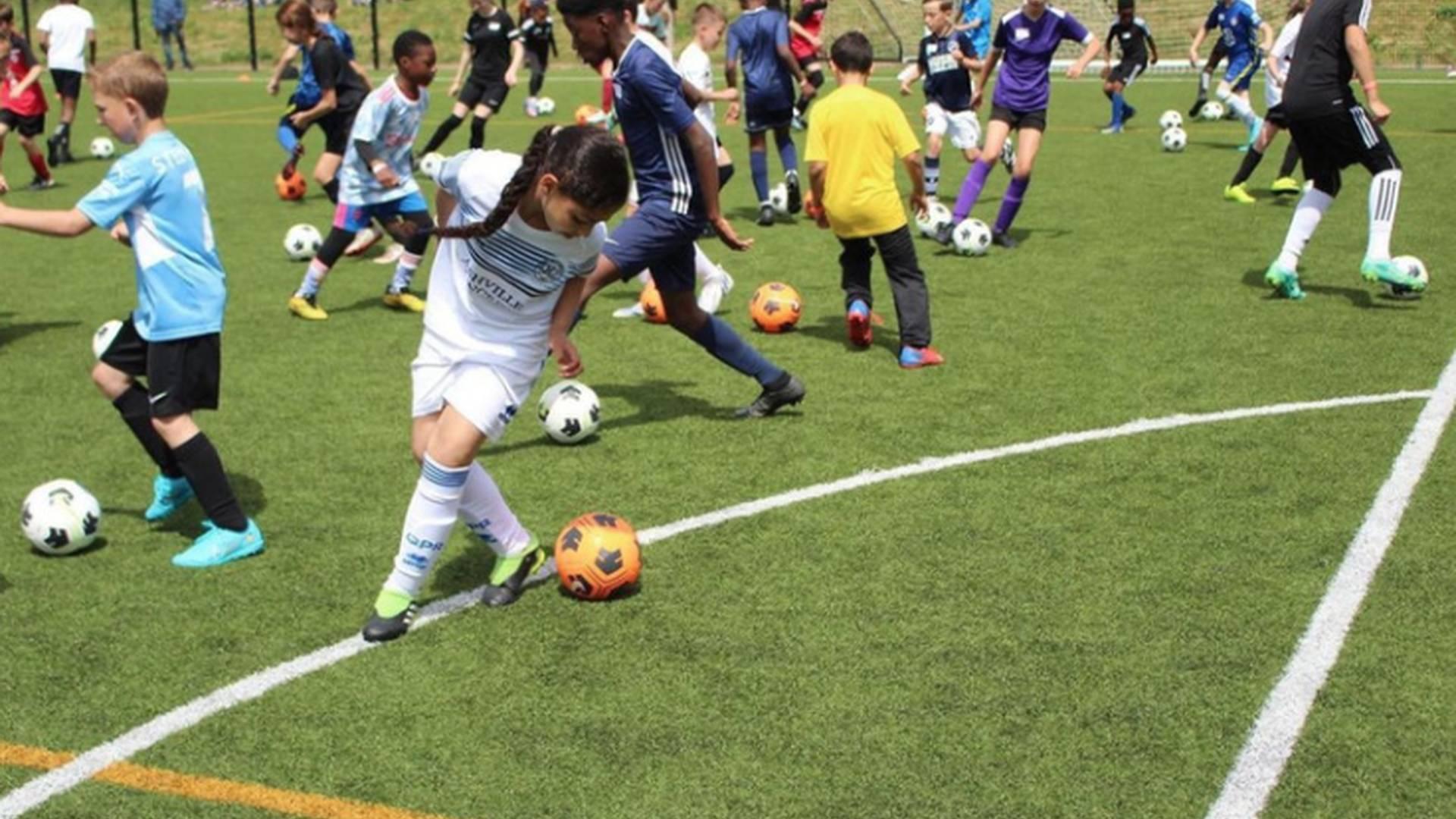 We Make Footballers Cobham (8-12 Year Olds) photo
