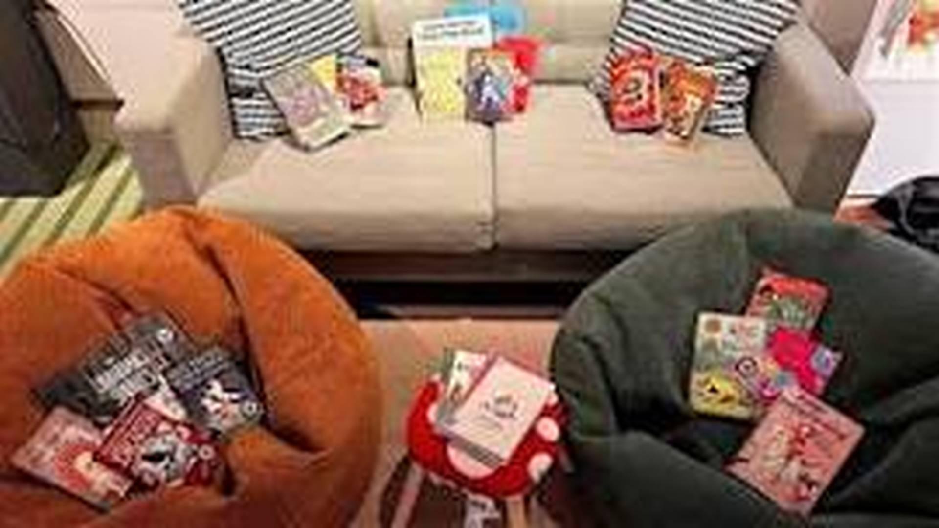 Dear Library: Family Story Sessions photo