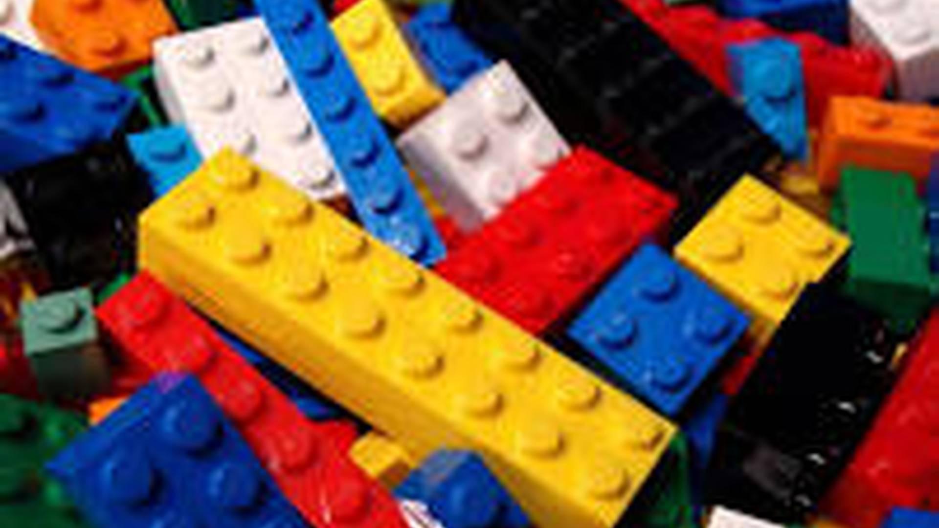 Family LEGO Session @Sawston Library — Library.Live photo