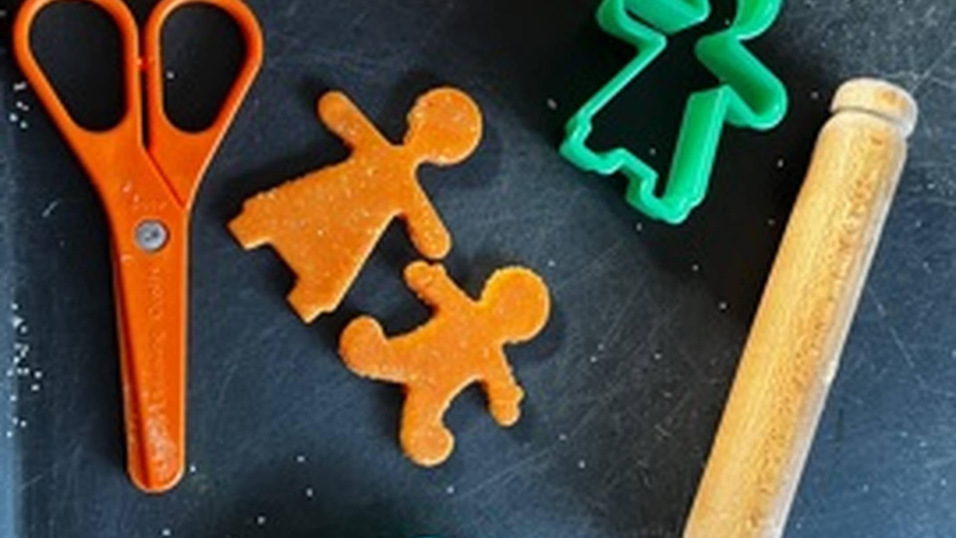 Stay and Play with Messy Play photo