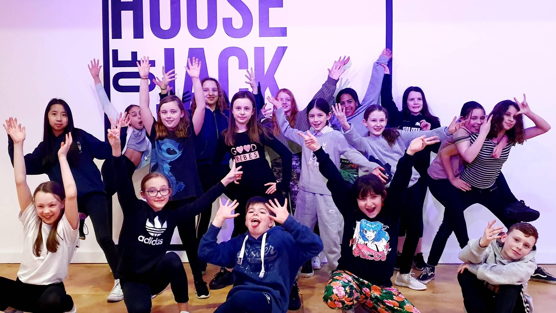 P4-7 Hip hop dance (Thursday) photo