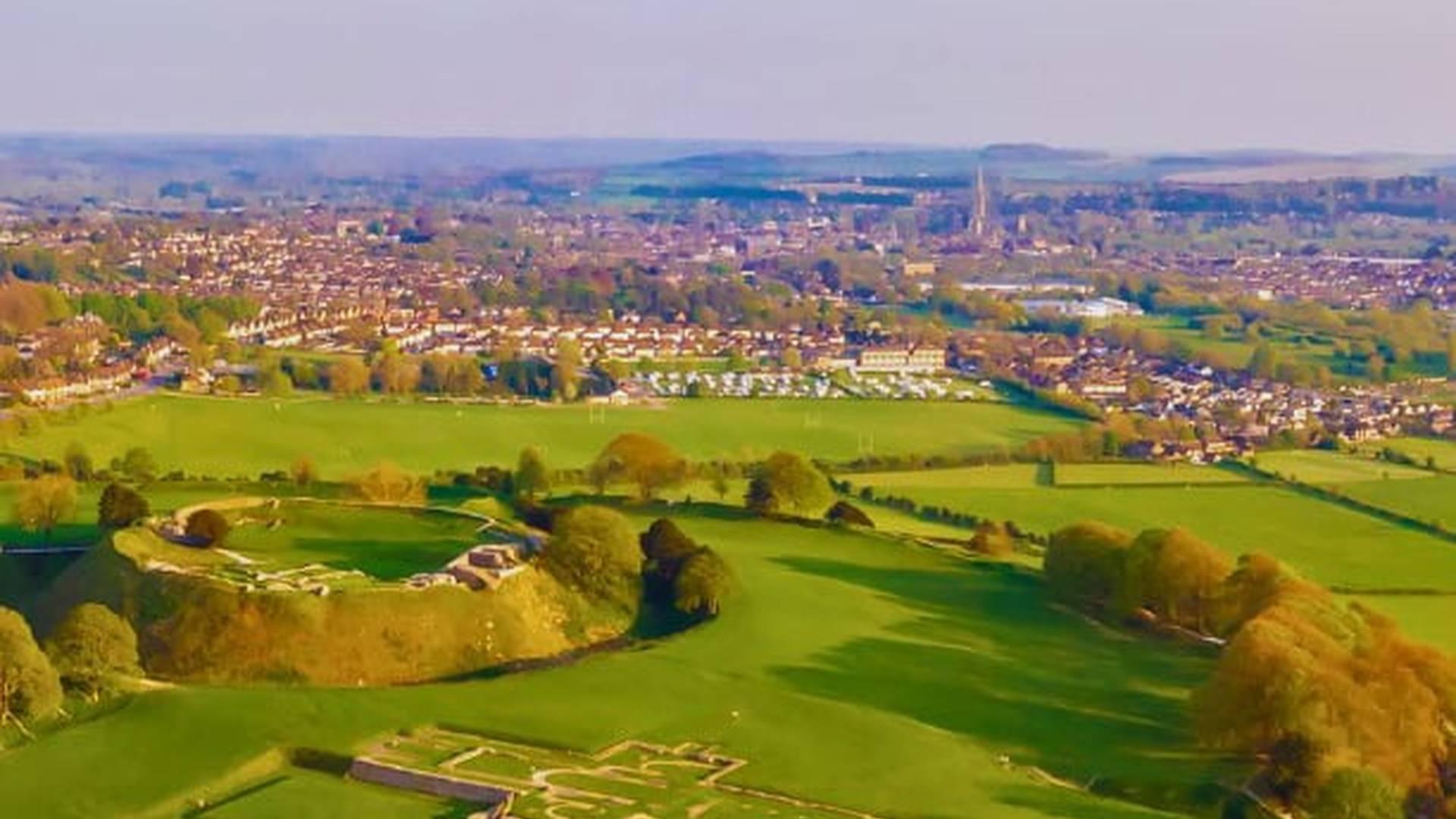 Meet The Medieval Stonemason At Old Sarum photo