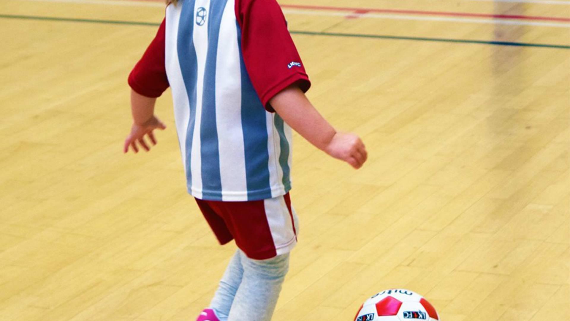 Saturday's - St George's School (Harpenden): Junior Kickers (2.5 - 3.5 years) 9.05 - 9.50 photo