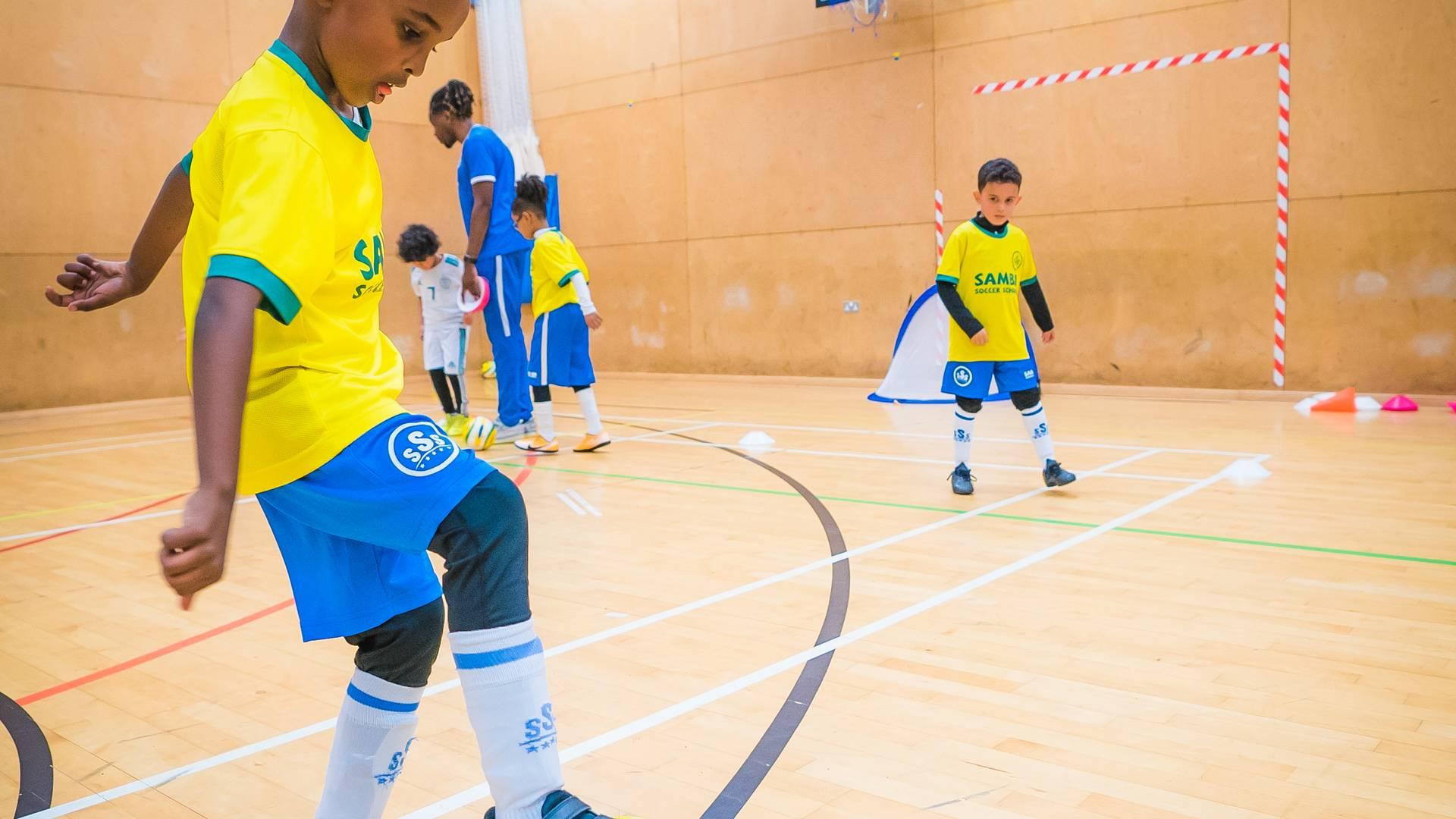 [Marylebone SUN] Football Classes for Kids aged 4-12 photo