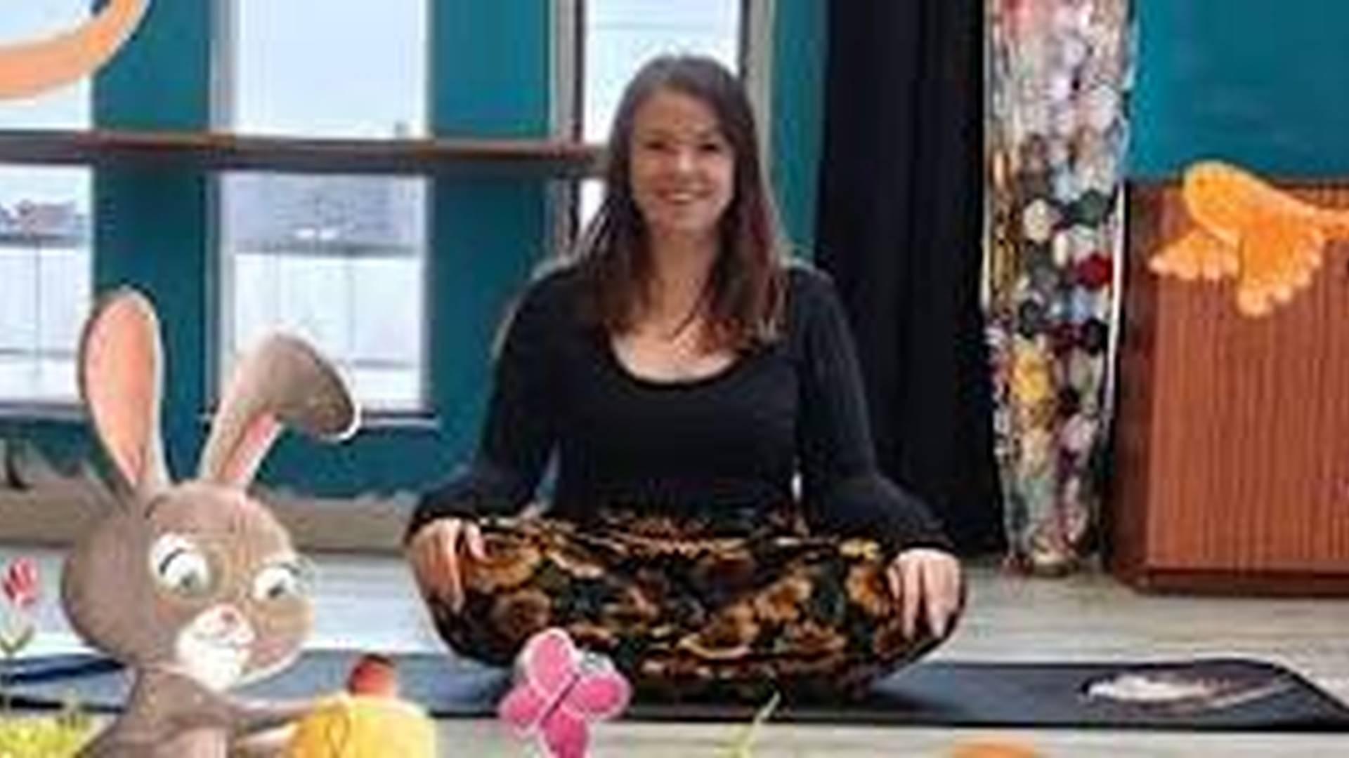 Children's Storytime Yoga photo