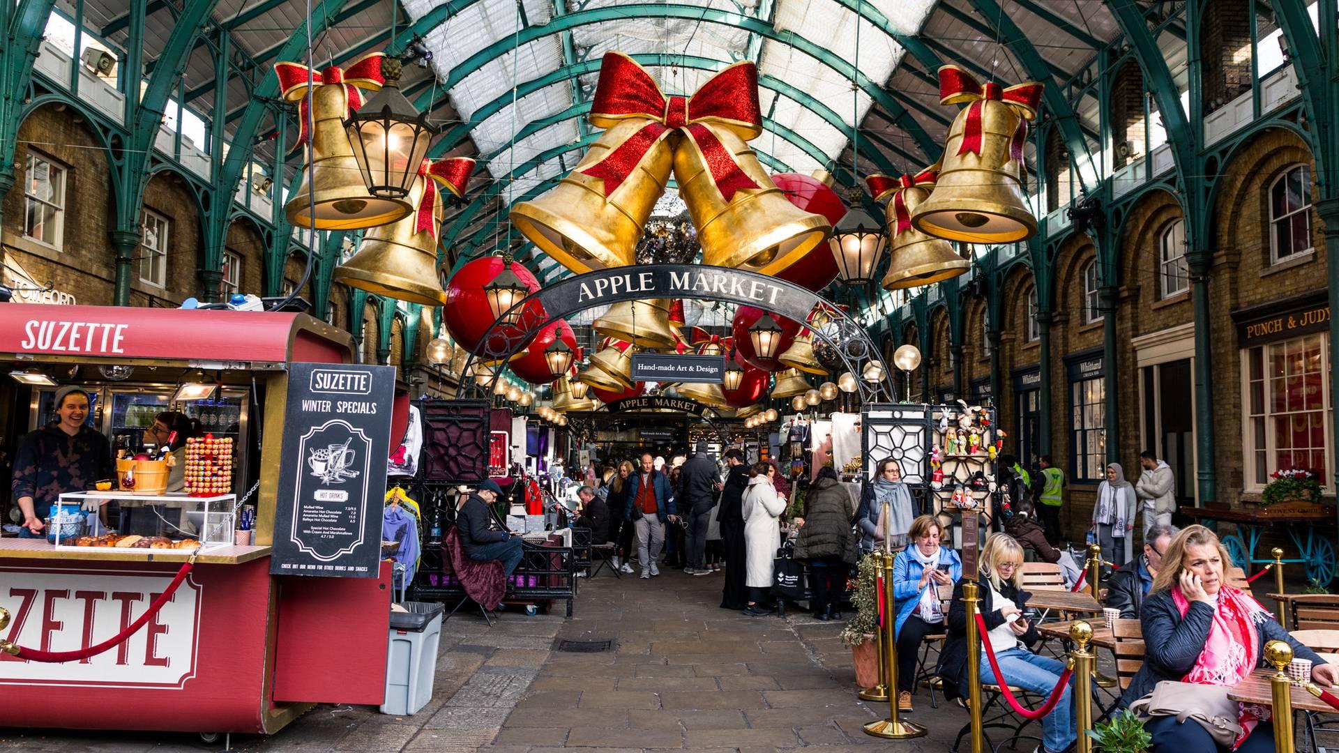 Covent Garden Christmas | Covent Garden Piazza | Things to do in London photo