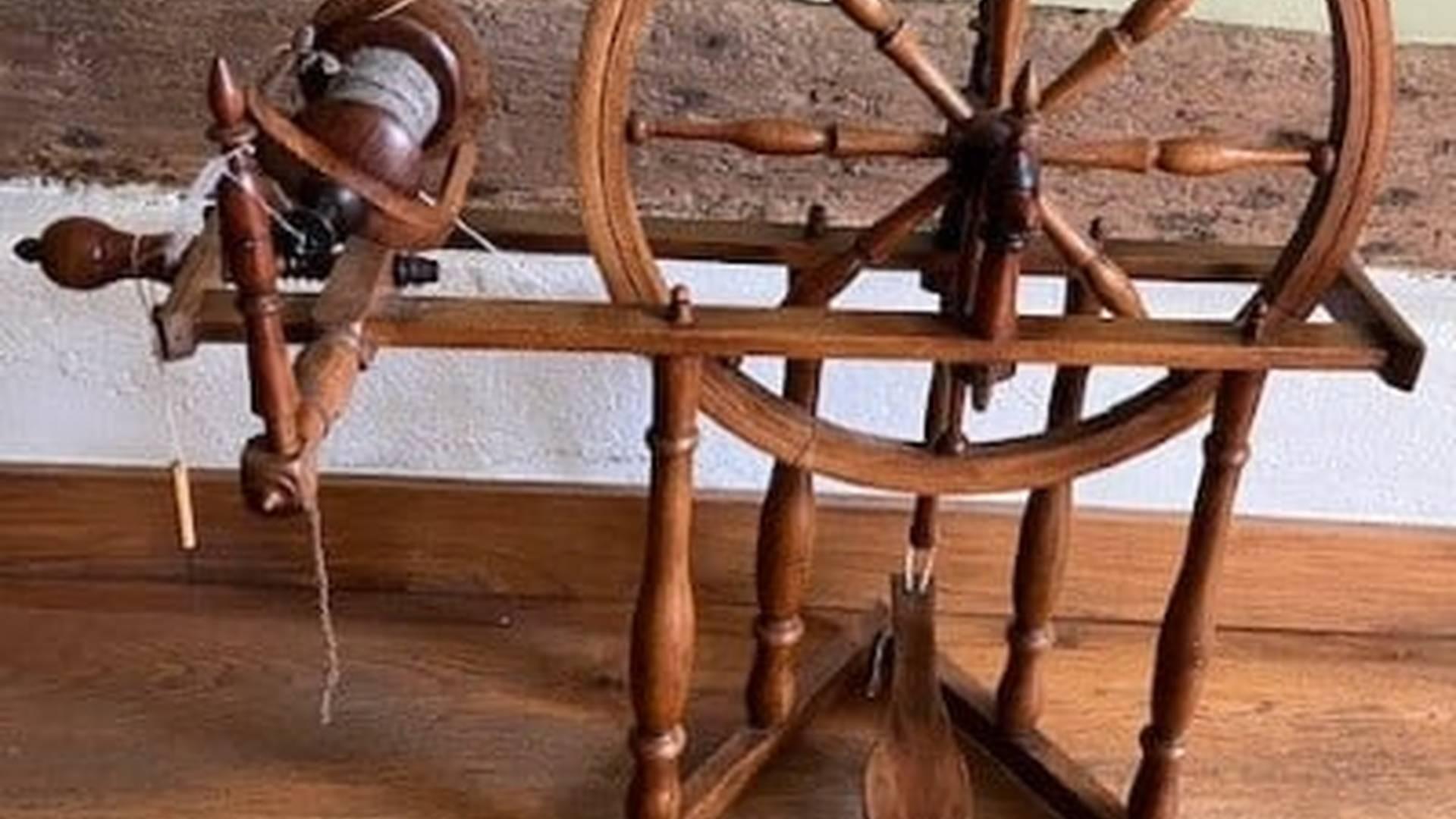East Sussex Guild Of Weavers, Spinners And Dyers At Bayham Old Abbey photo