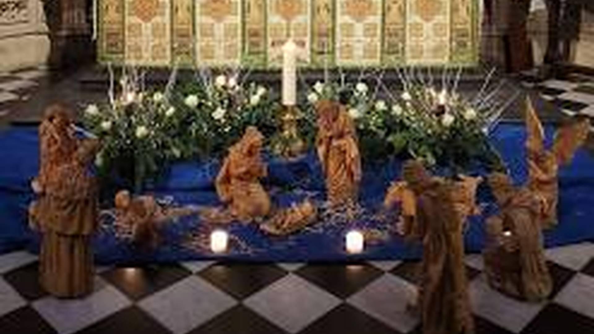 FamilyFriendly Crib Service Hoop