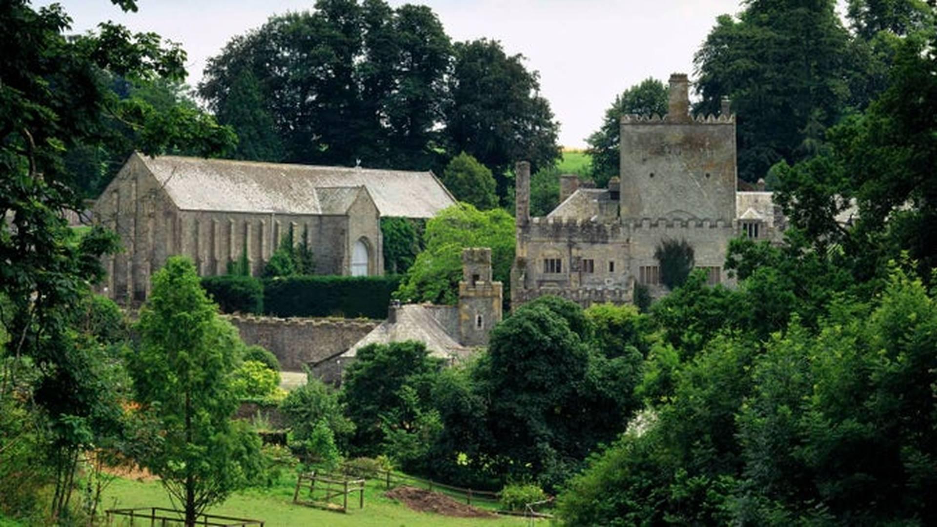 The History Of The Abbey Through Its Art (Guided Tour) photo