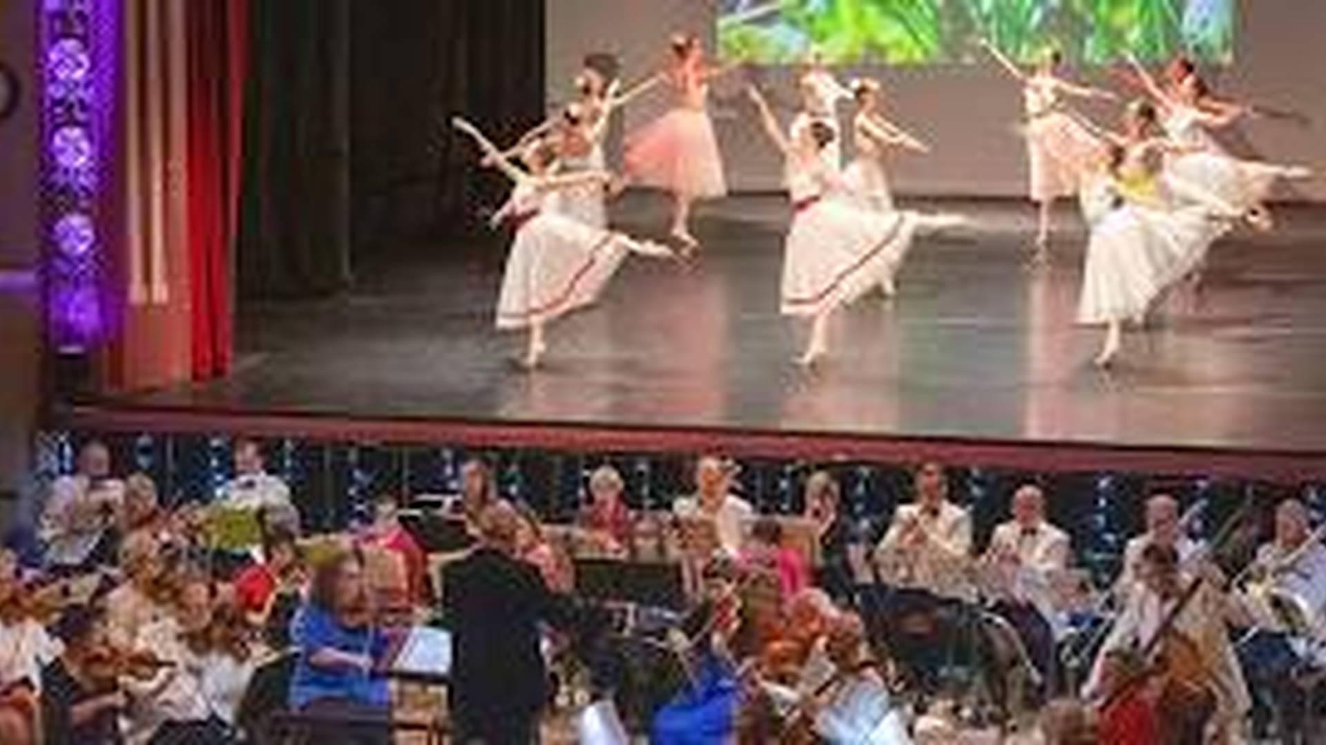 New Year's Gala Concert Ilkley Philharmonic/ Academy of Northern Ballet photo
