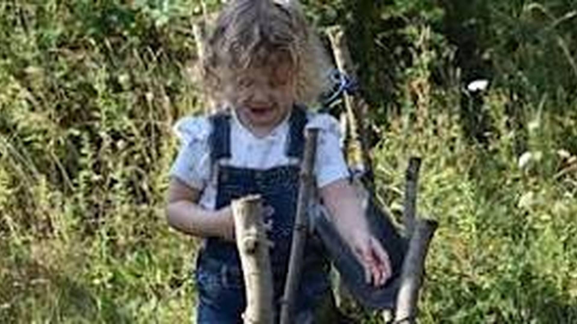 Langdon Nature Tots (Monday) photo