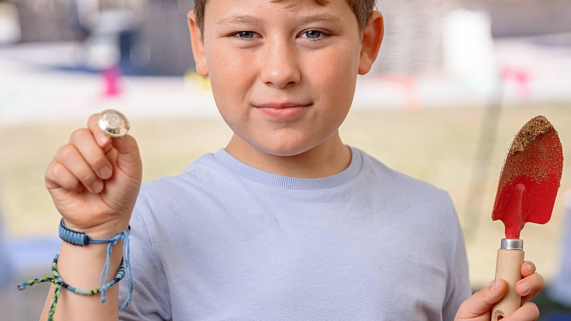 Kids' Dig At Stonehenge photo