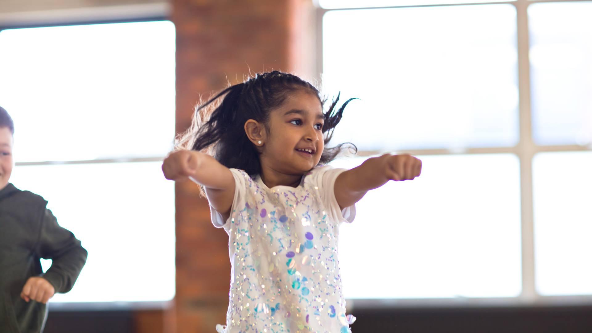 Street Styles 5-7 | Yorkshire Dance photo