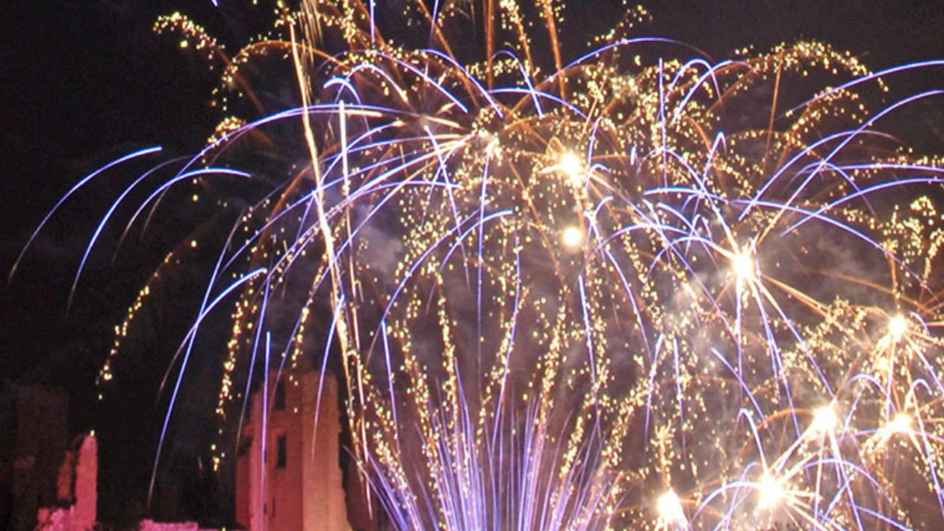 Kenilworth Round Table Fireworks photo