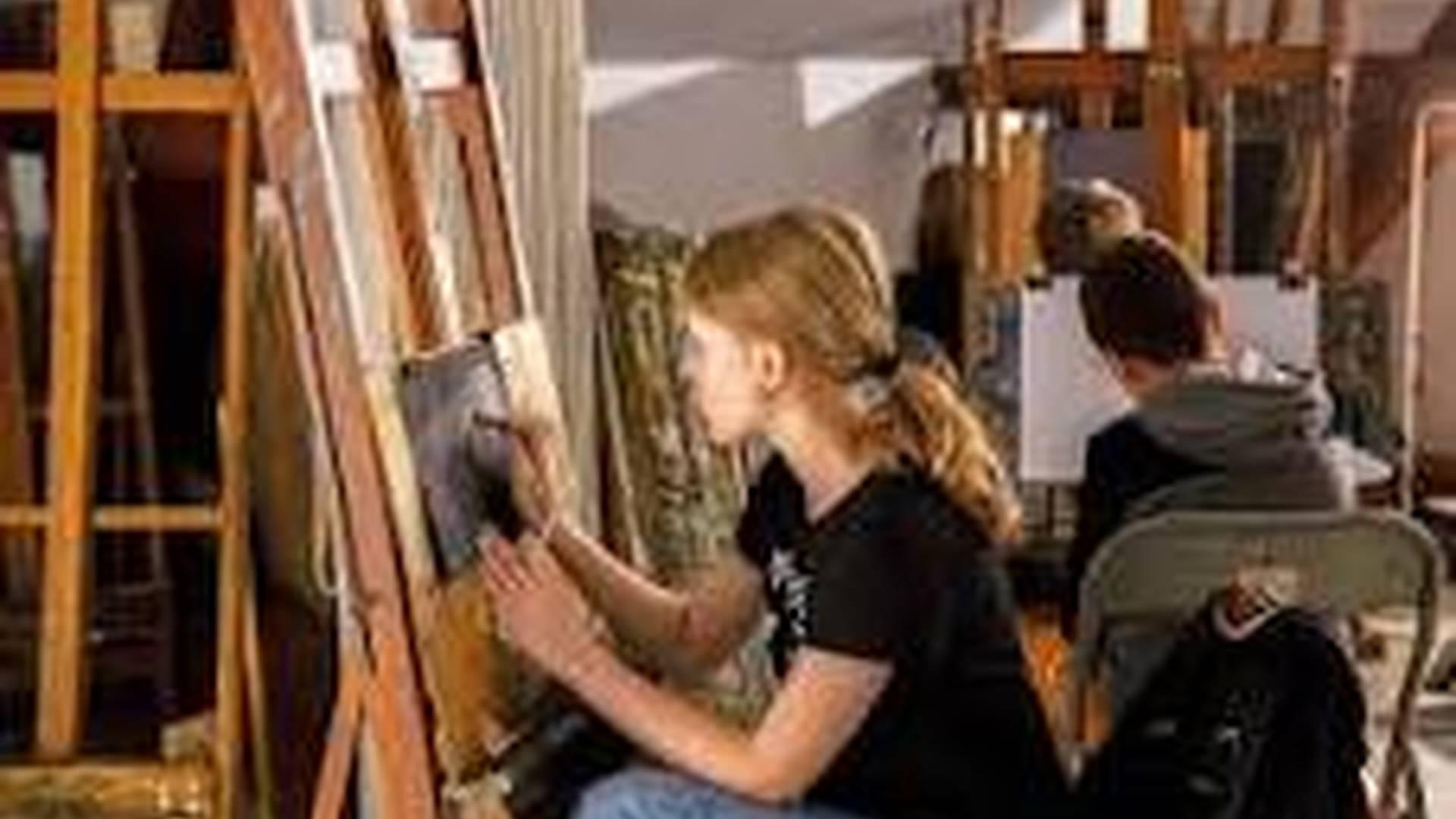 Kids & Teens Drawing & Painting Weekend Class at Sunny Art Centre photo