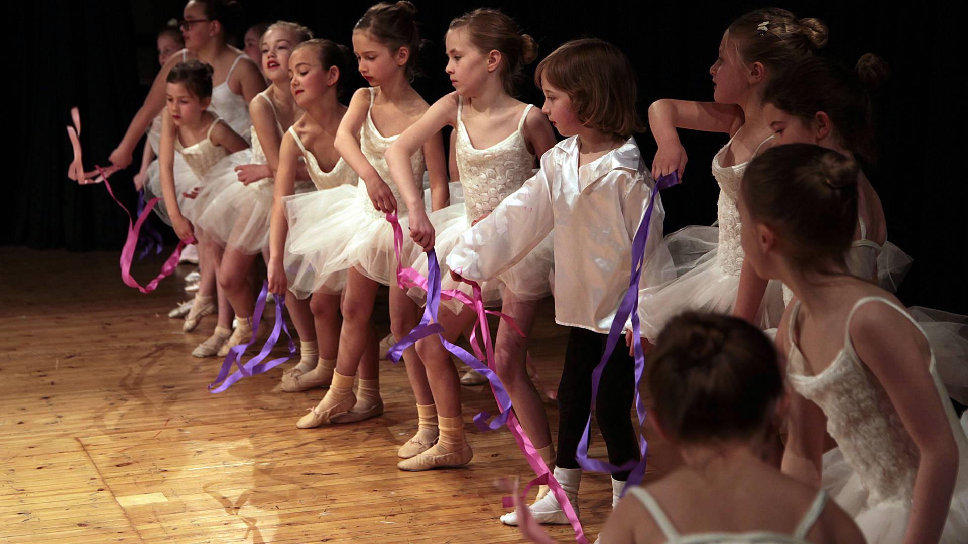 ART OF DANCE photo