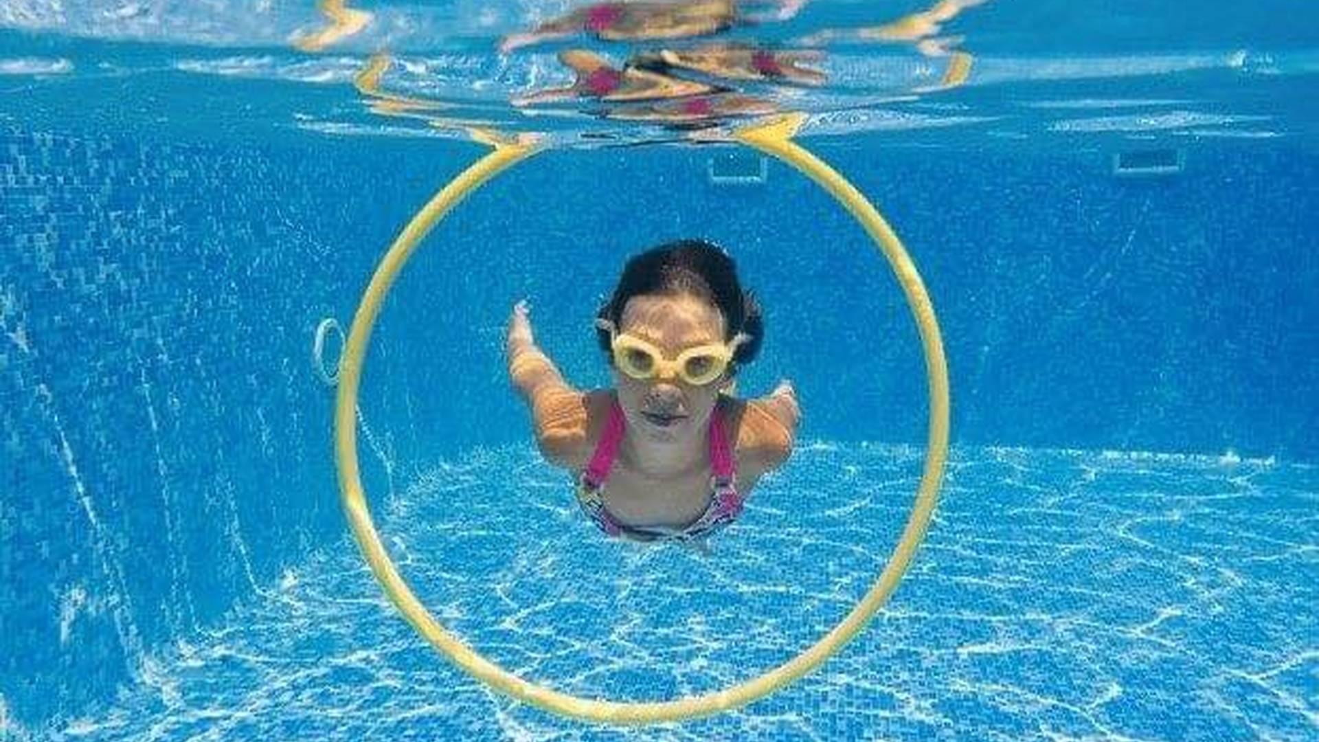 School age Swimming Lessons - Booking essential photo