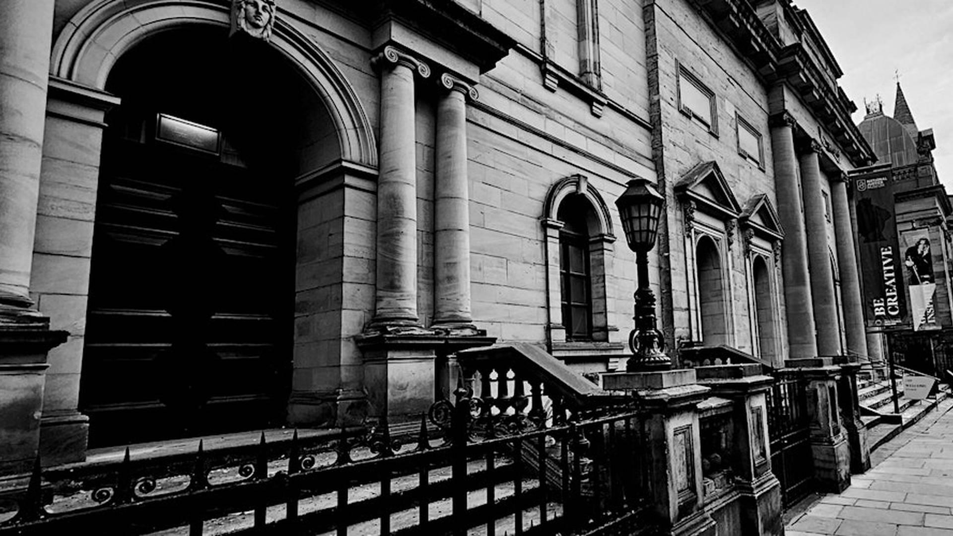 The Galleries of Justice Ghost Hunts Nottingham with Haunting Nights photo
