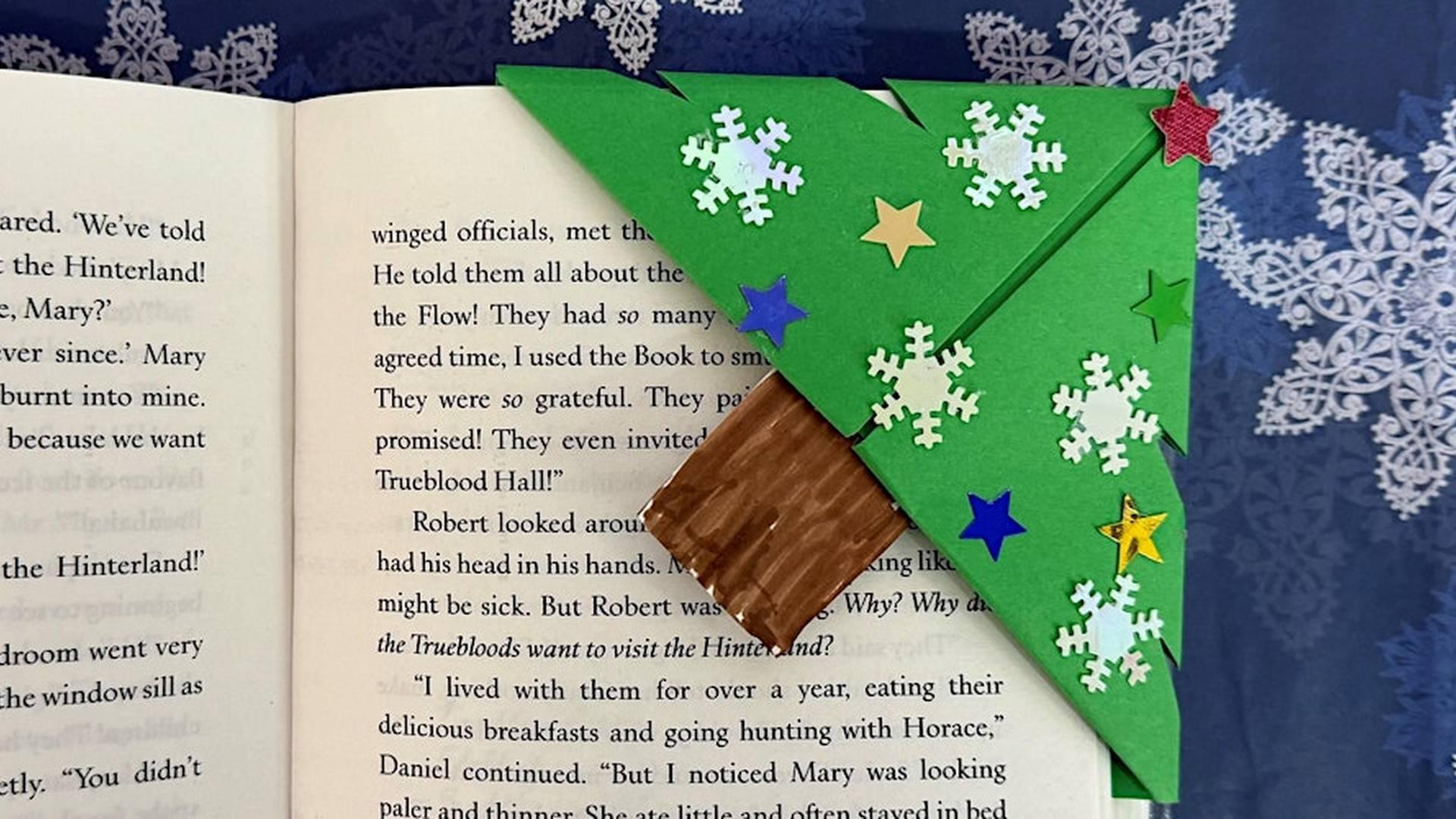 Christmas Tree  Bookmark photo