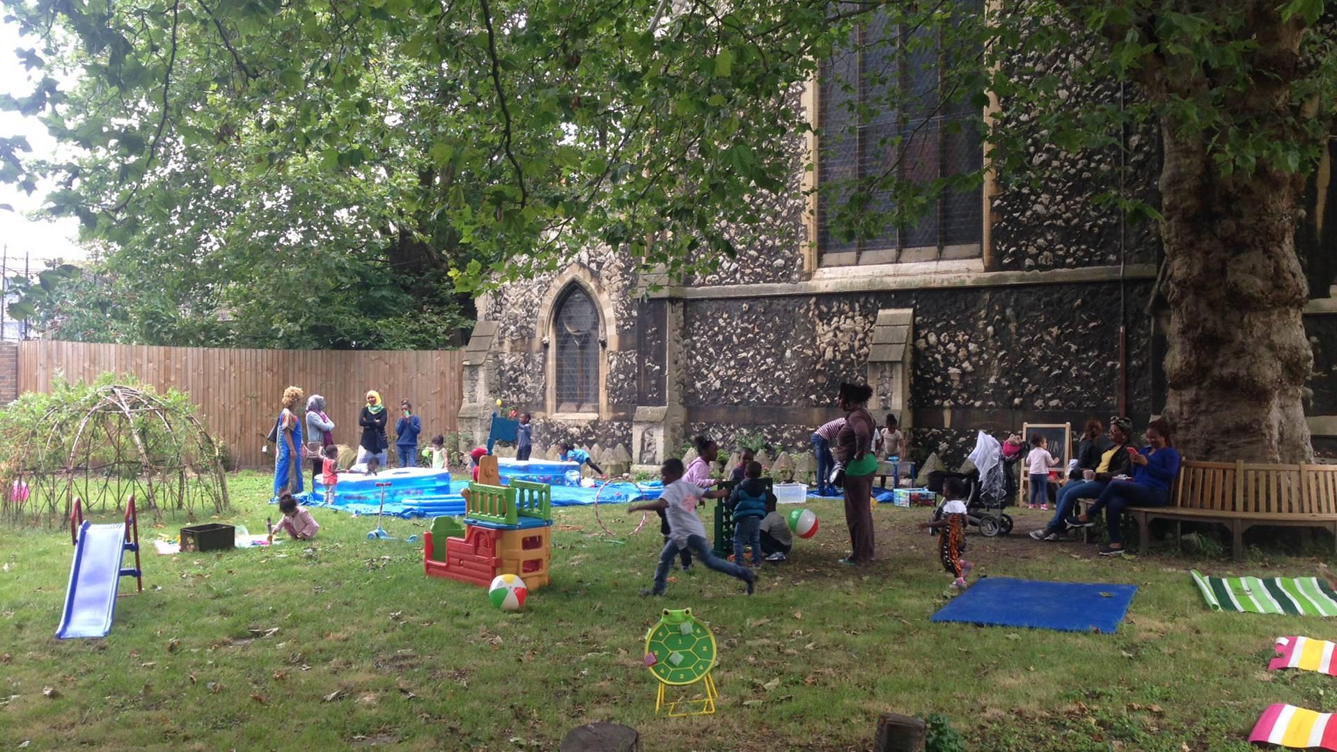 St Luke's Church, Hackney photo