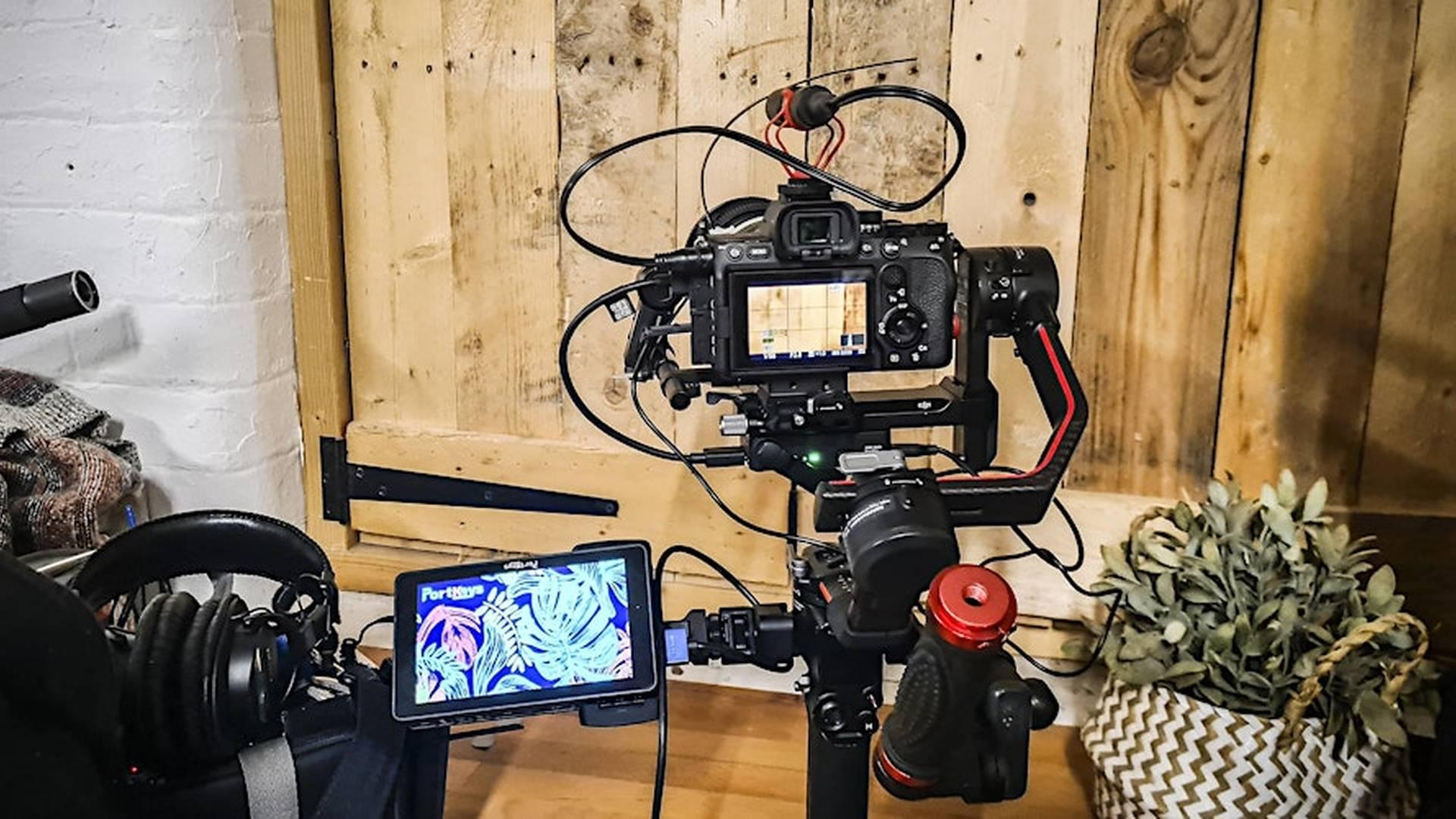 3 Easy Steps to Make a Short Film photo