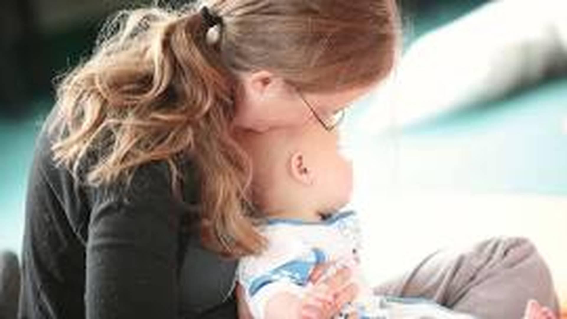 Mother and baby yoga - Bryony Vickers photo