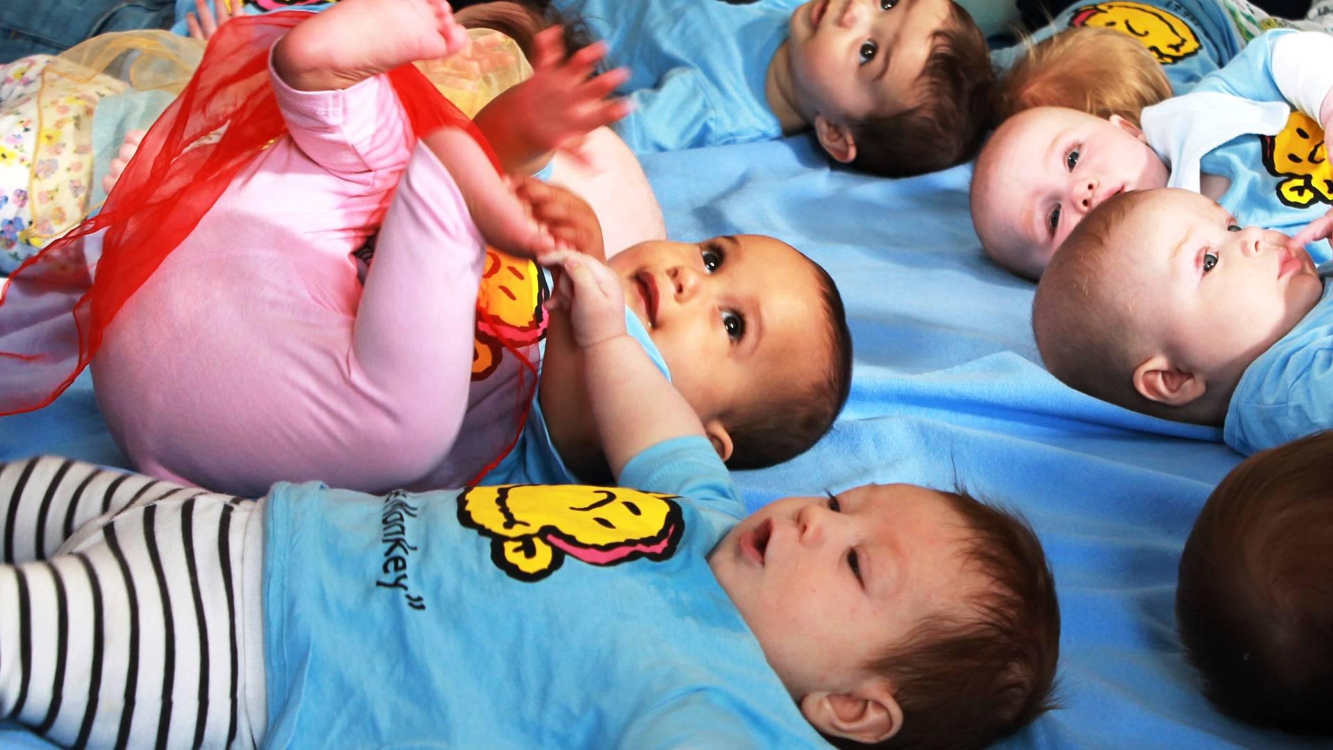 Rock'n'Roll for babies, Wednesday, Worcester Woods Country Park photo