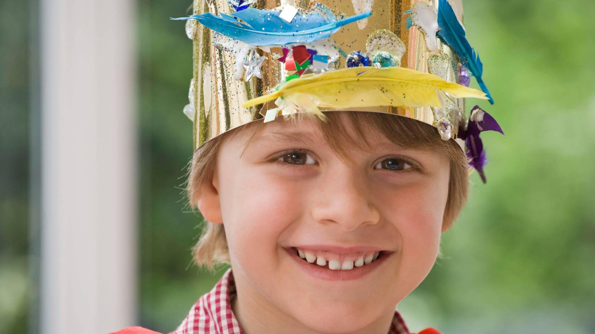 Creative Crowns Workshop photo