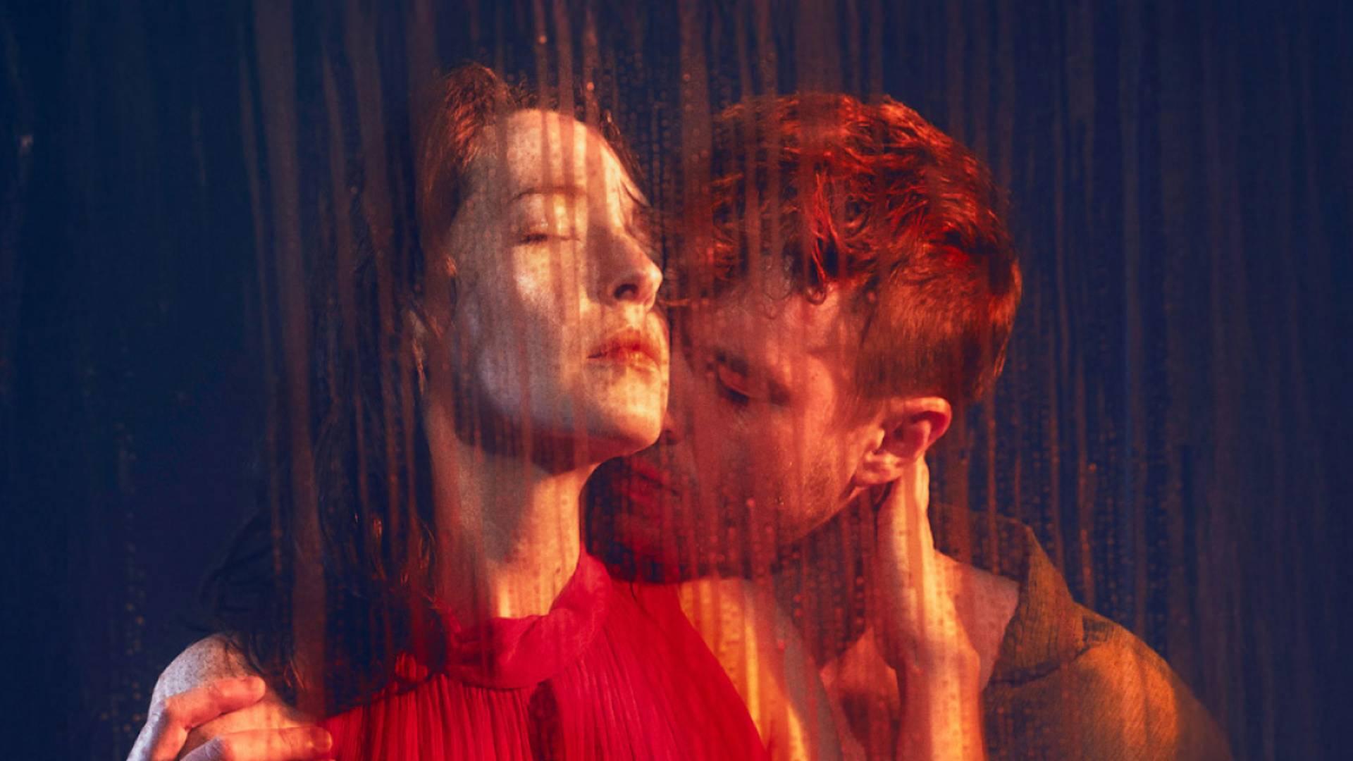 Romeo a Juliet, Shakespeare’s Globe: Bilingual English/Welsh take on Shakespeare’s teen tragedy photo