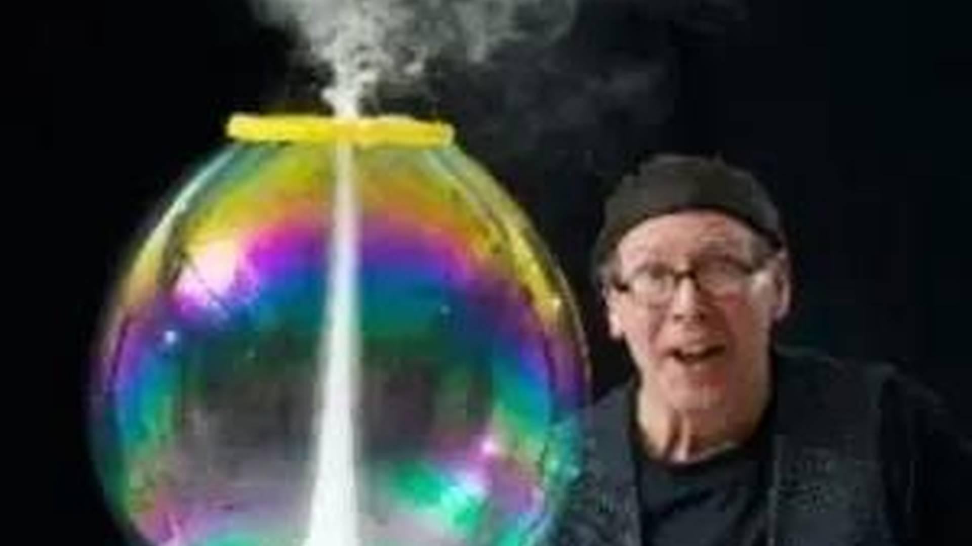 Amazing Bubble Man photo