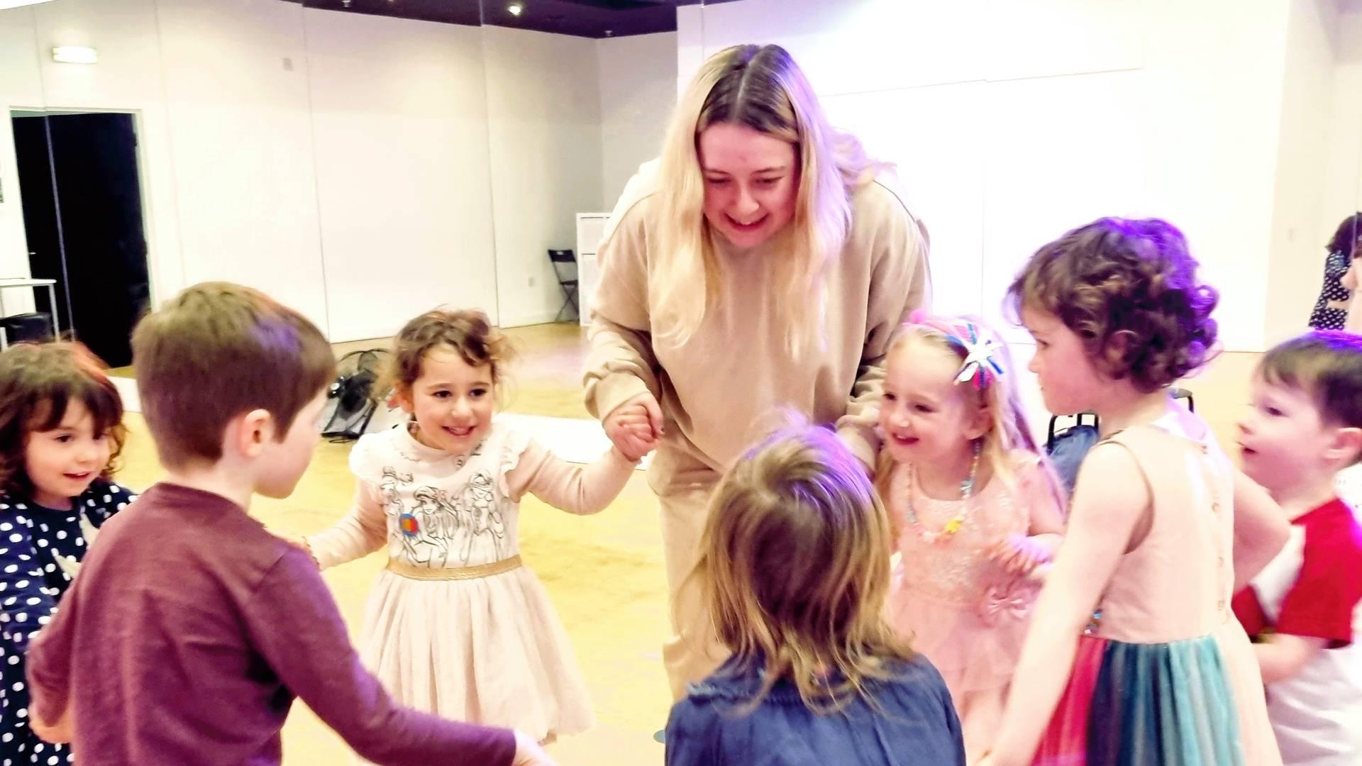 Preschool dance (Thursday) photo