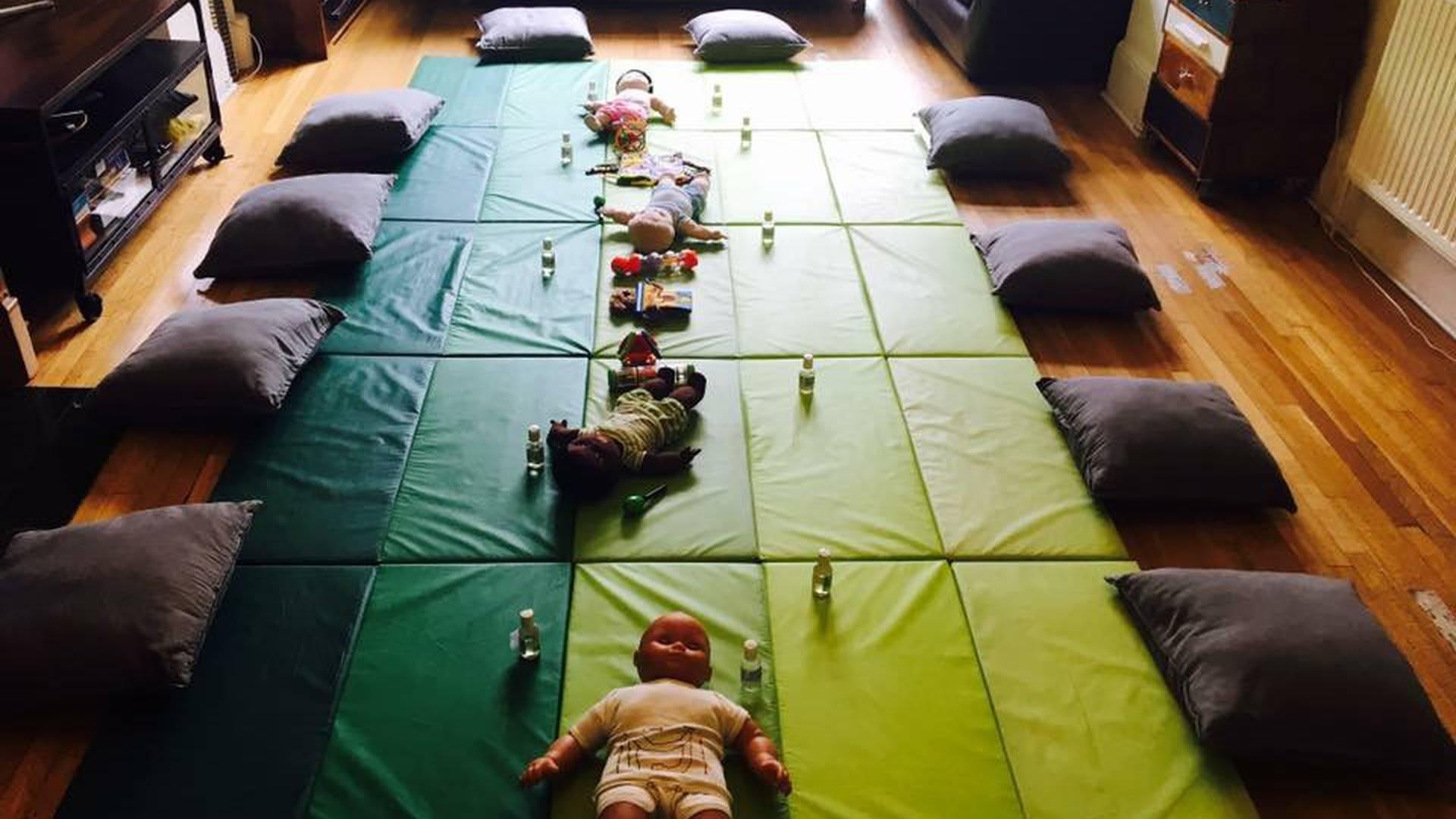 Baby & U - Baby Massage photo