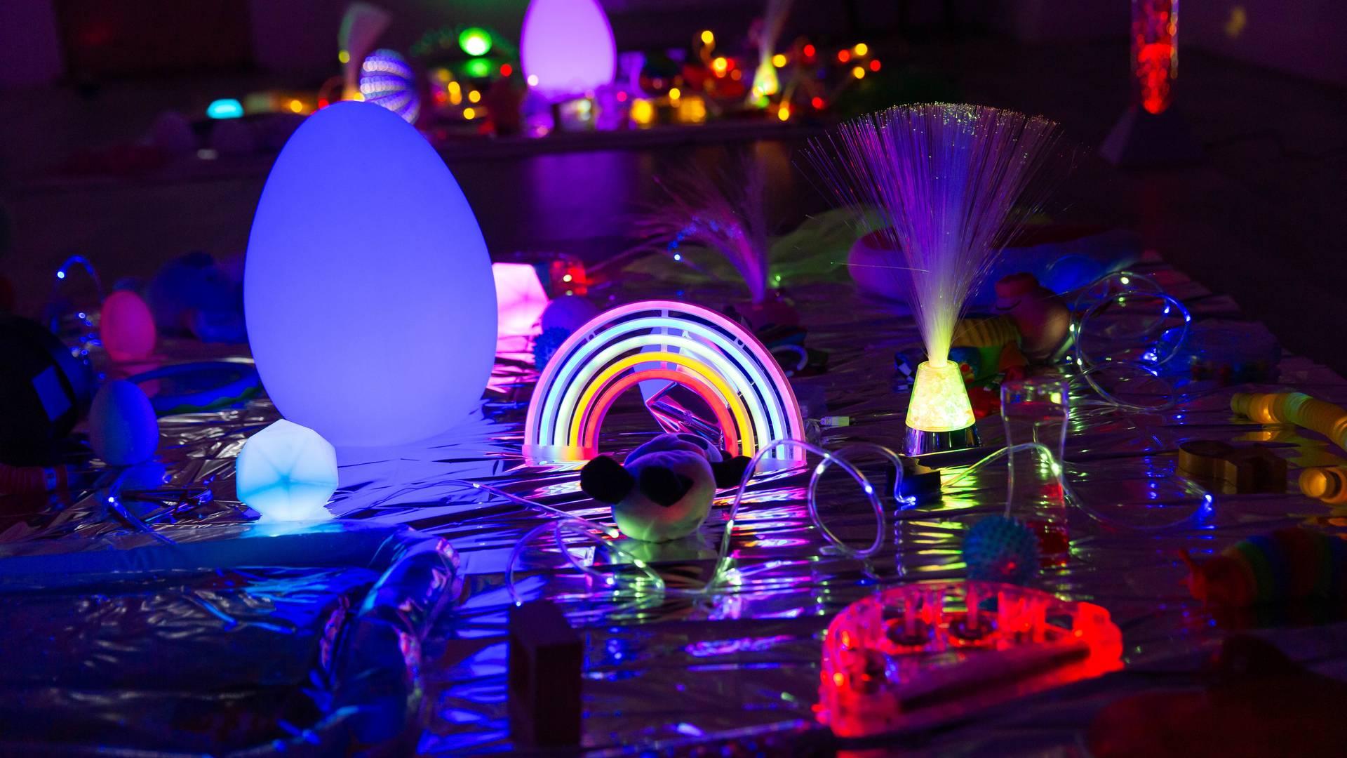 Little Glow Burton and Swadlincote photo