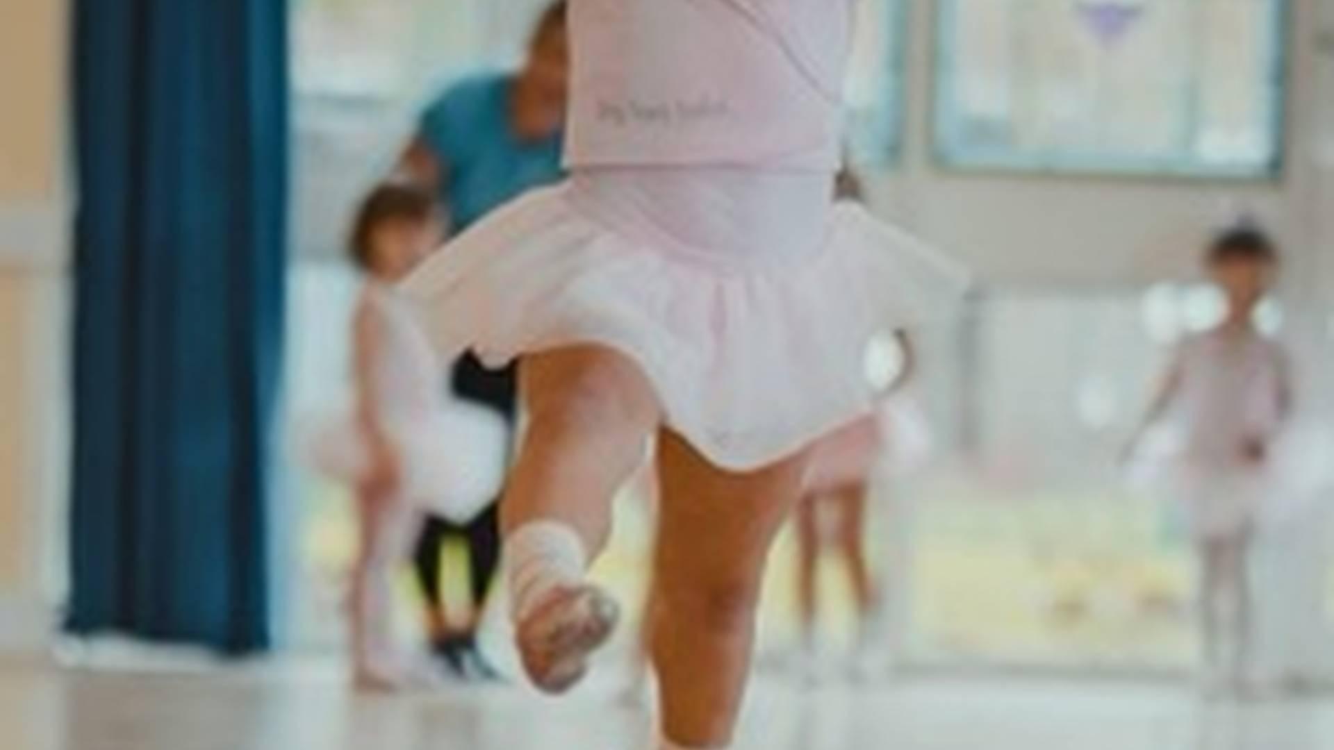 tiny toes ballet Colchester photo