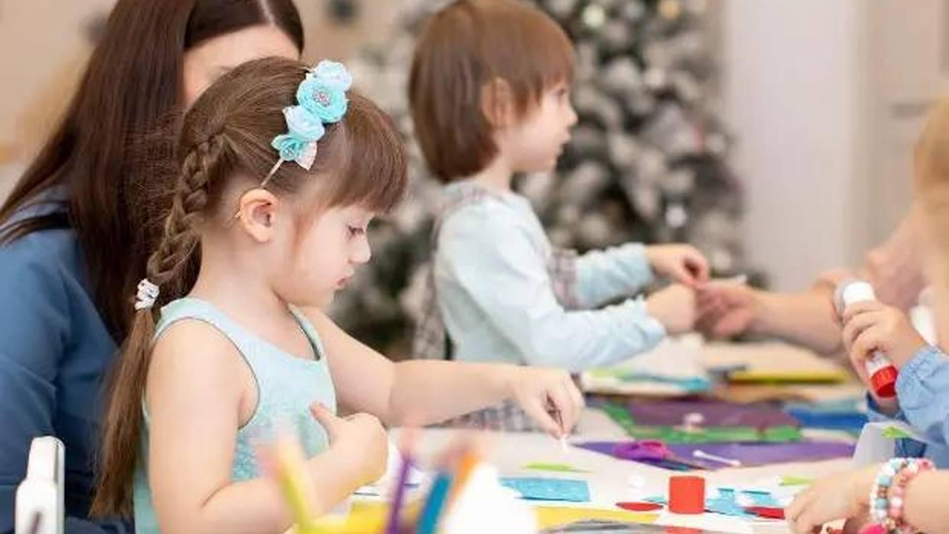 Art Club: Mini (Hubbub photo