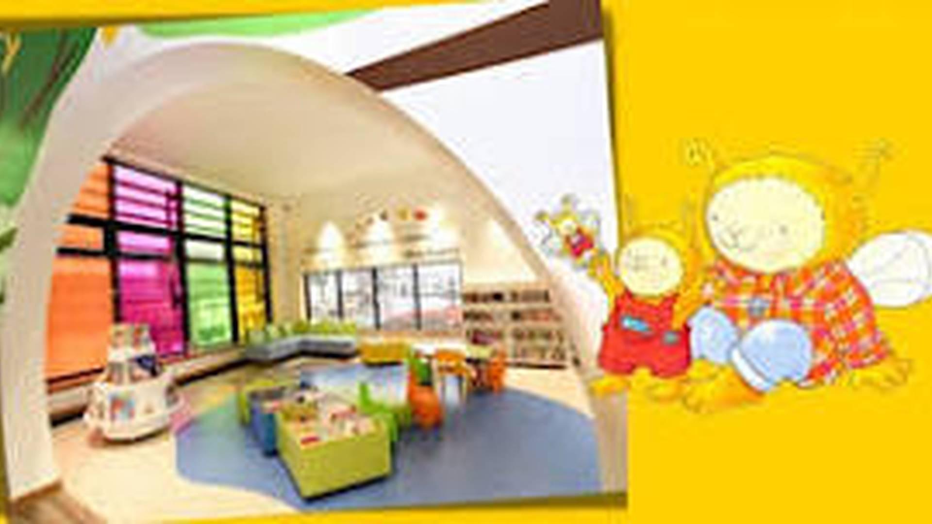 Bookbug at Denny Library photo