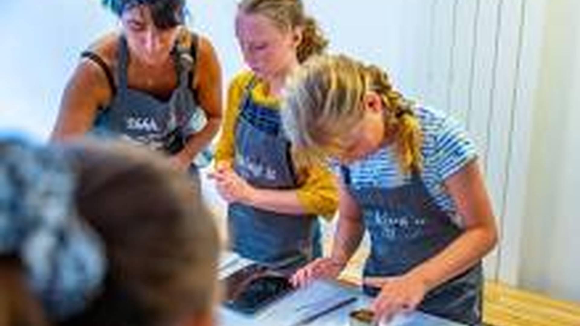 Summer Cookery classes for children and teenagers (age 8-14). photo