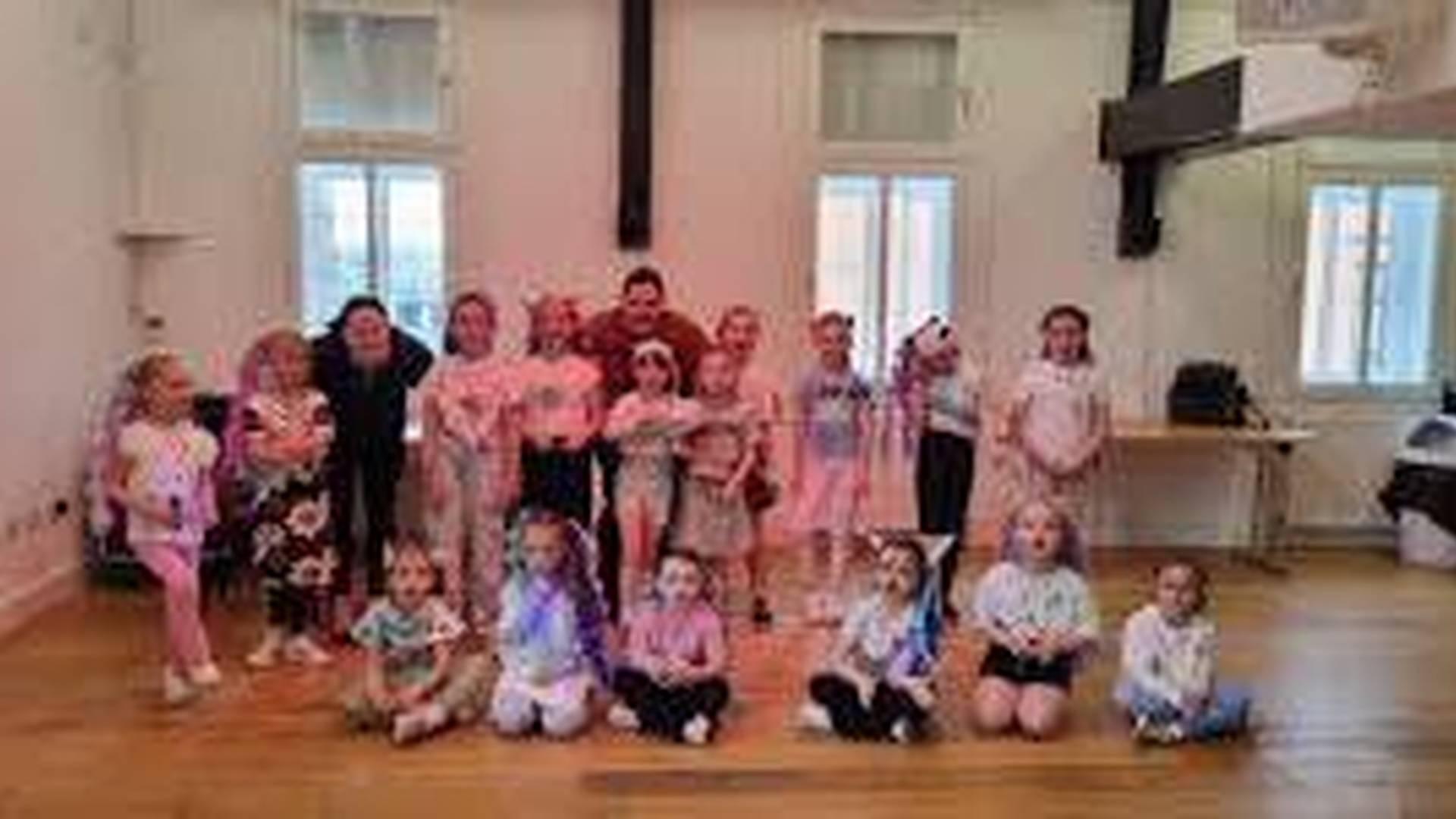 Hop, Bop and Pop photo