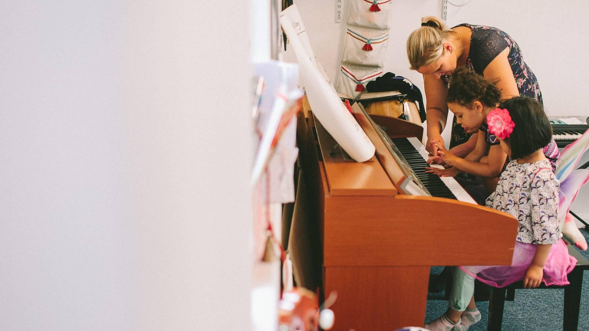 Piano Play photo